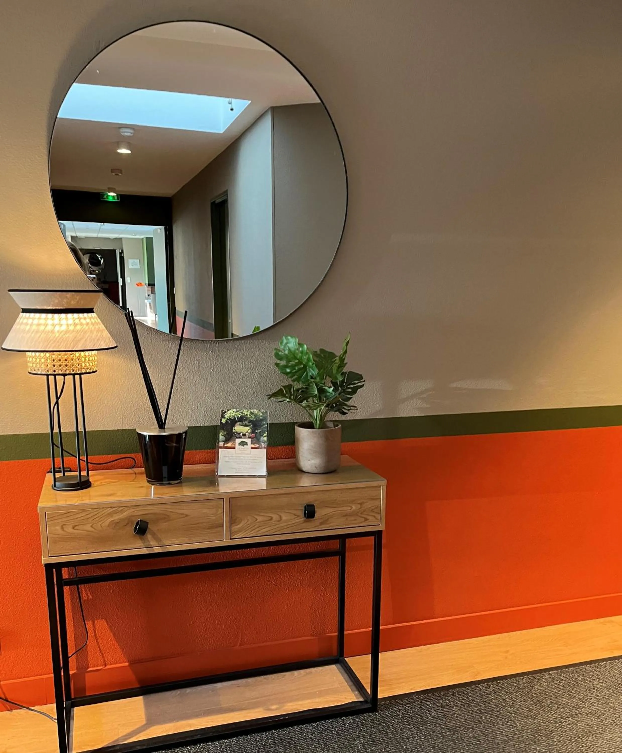 Property building in Hôtel & Events LE PATIO OCCITAN Toulouse Ouest - Cugnaux