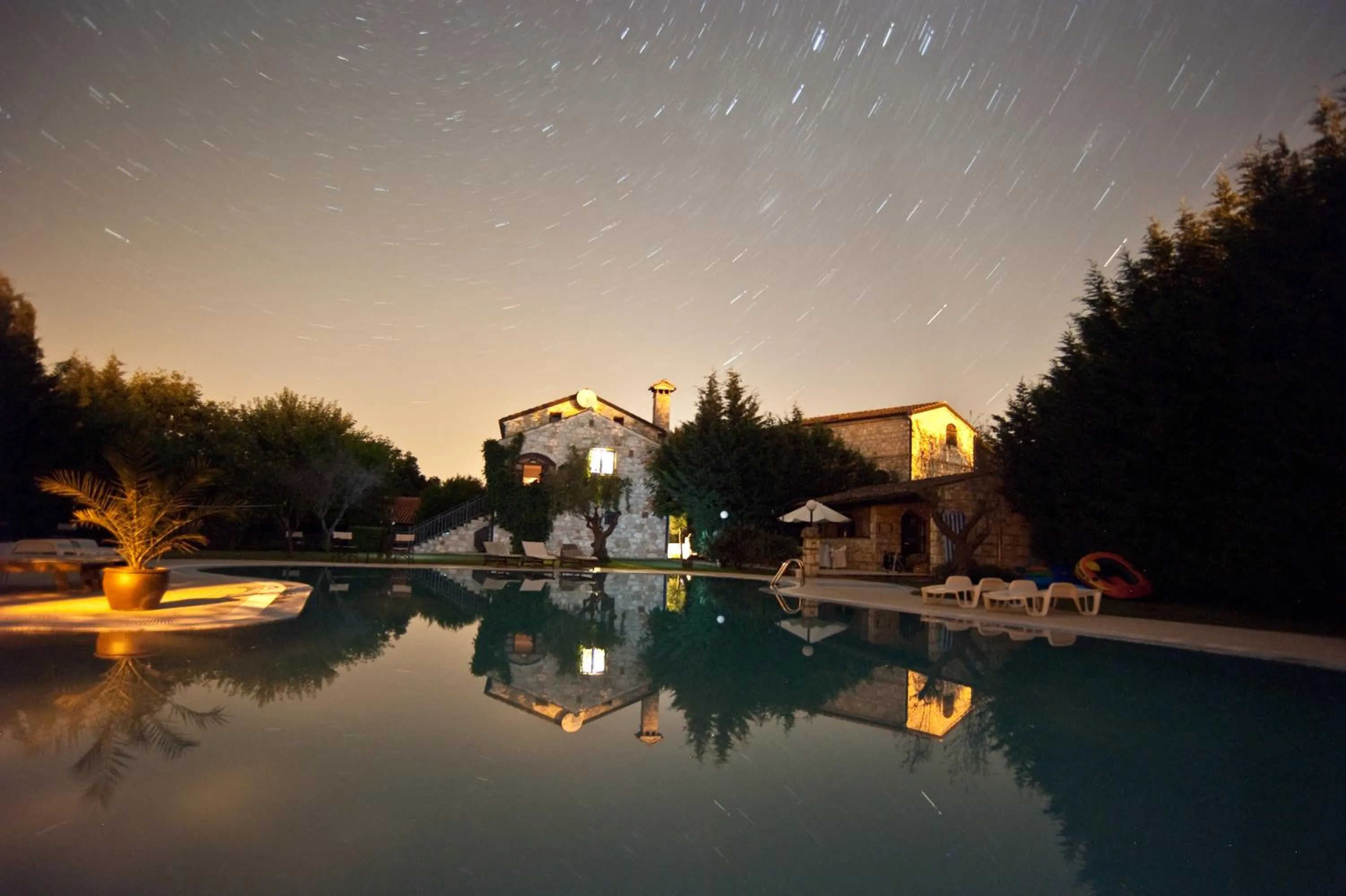 Facade/entrance in Villa Lav