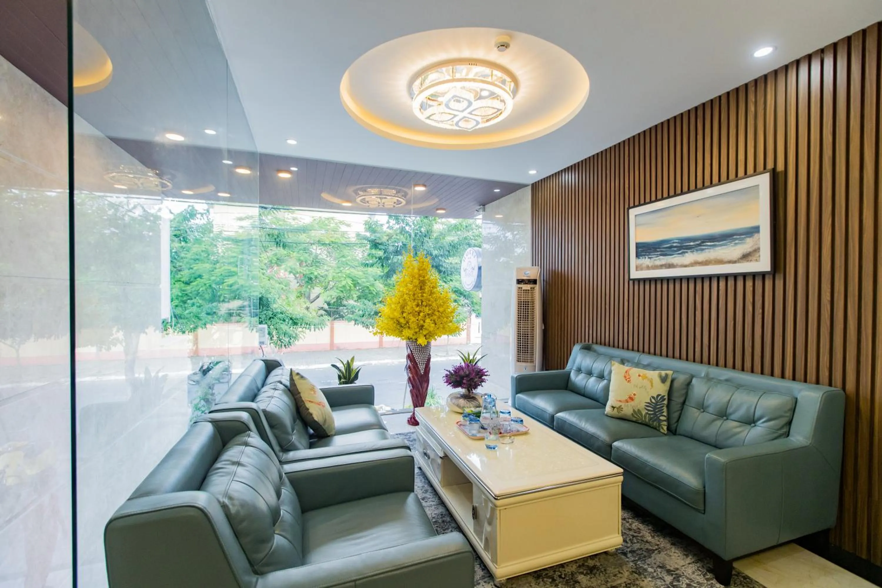 Property building in Dang's Hotel