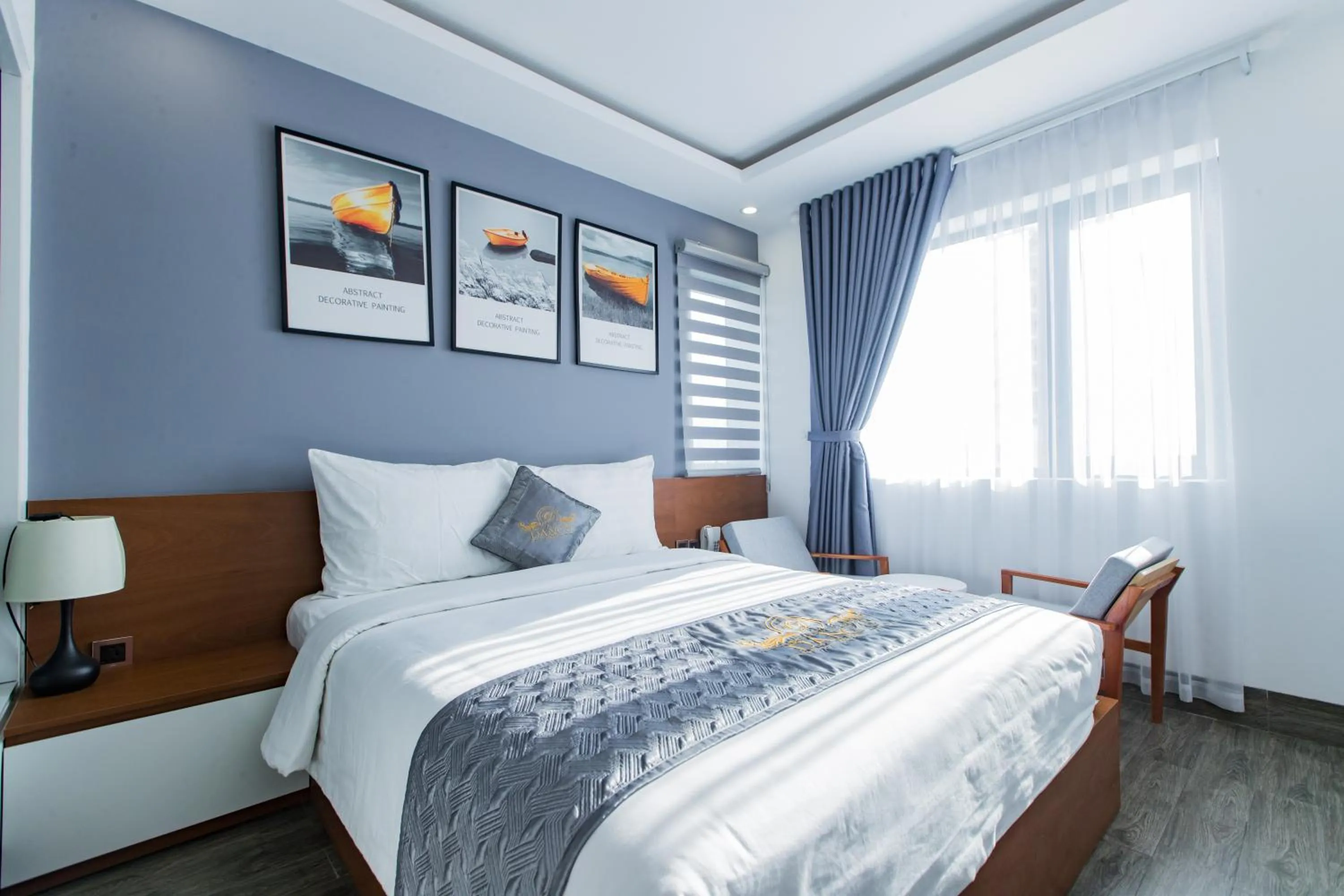 Photo of the whole room, Bed in Dang's Hotel