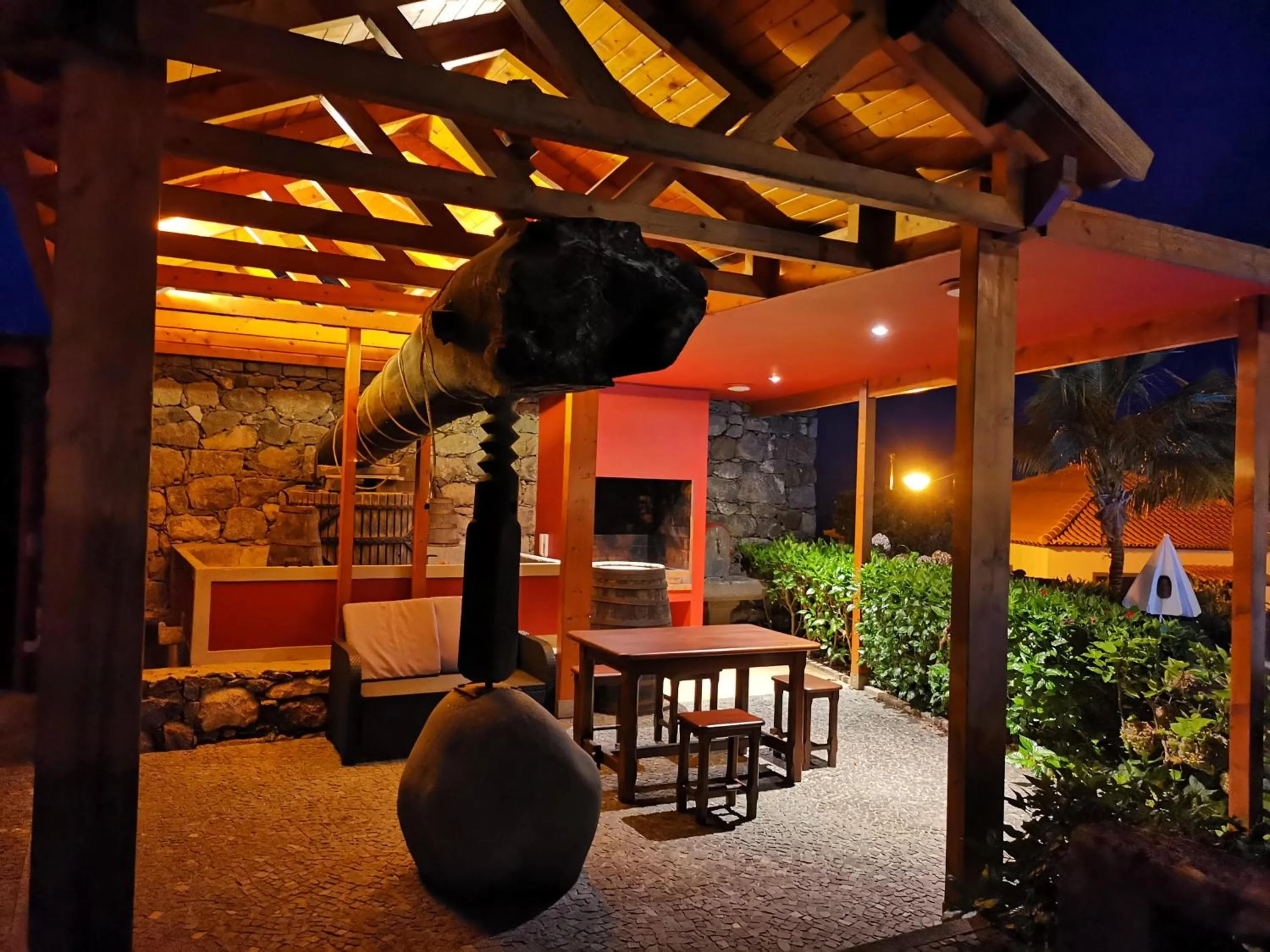 Property building in Casa da Capelinha