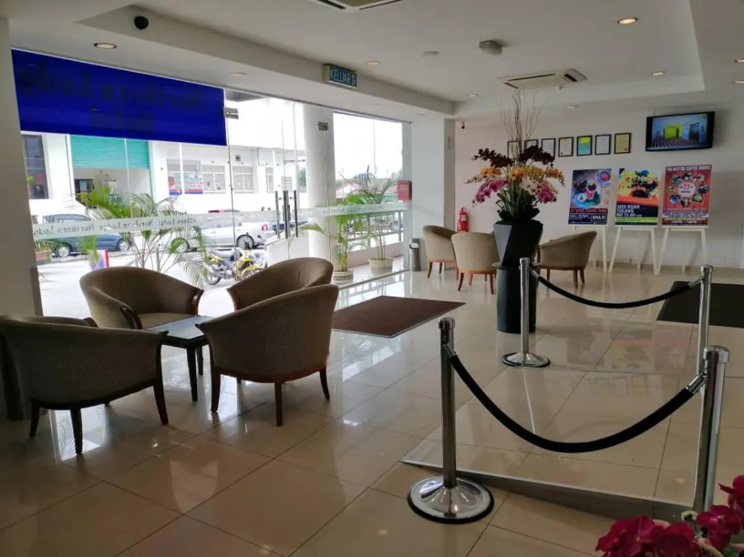 Lobby or reception in Northern Lodge Hotel