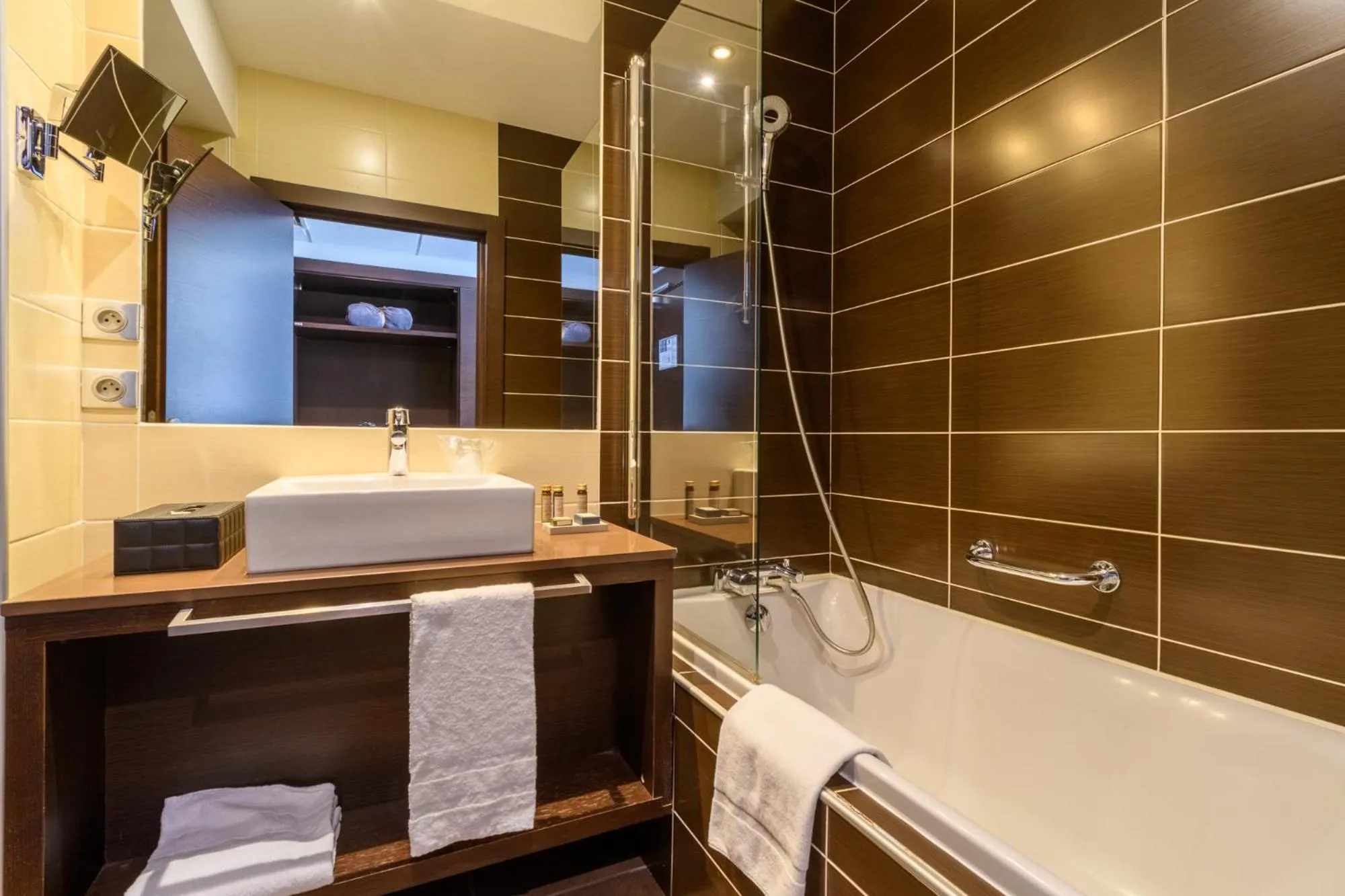 Bathroom in Hype Hôtel