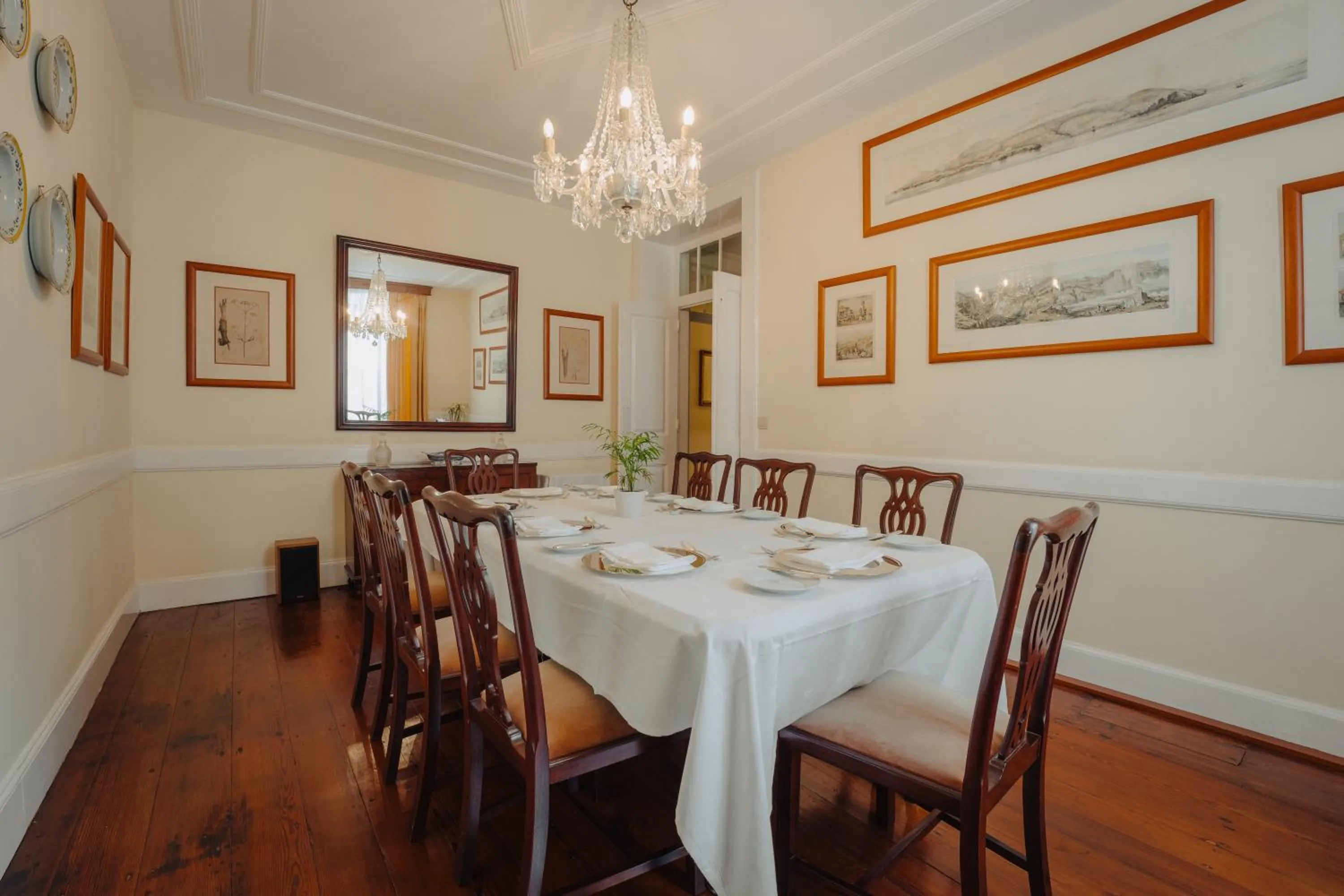 Restaurant/places to eat in Quinta da Bela Vista