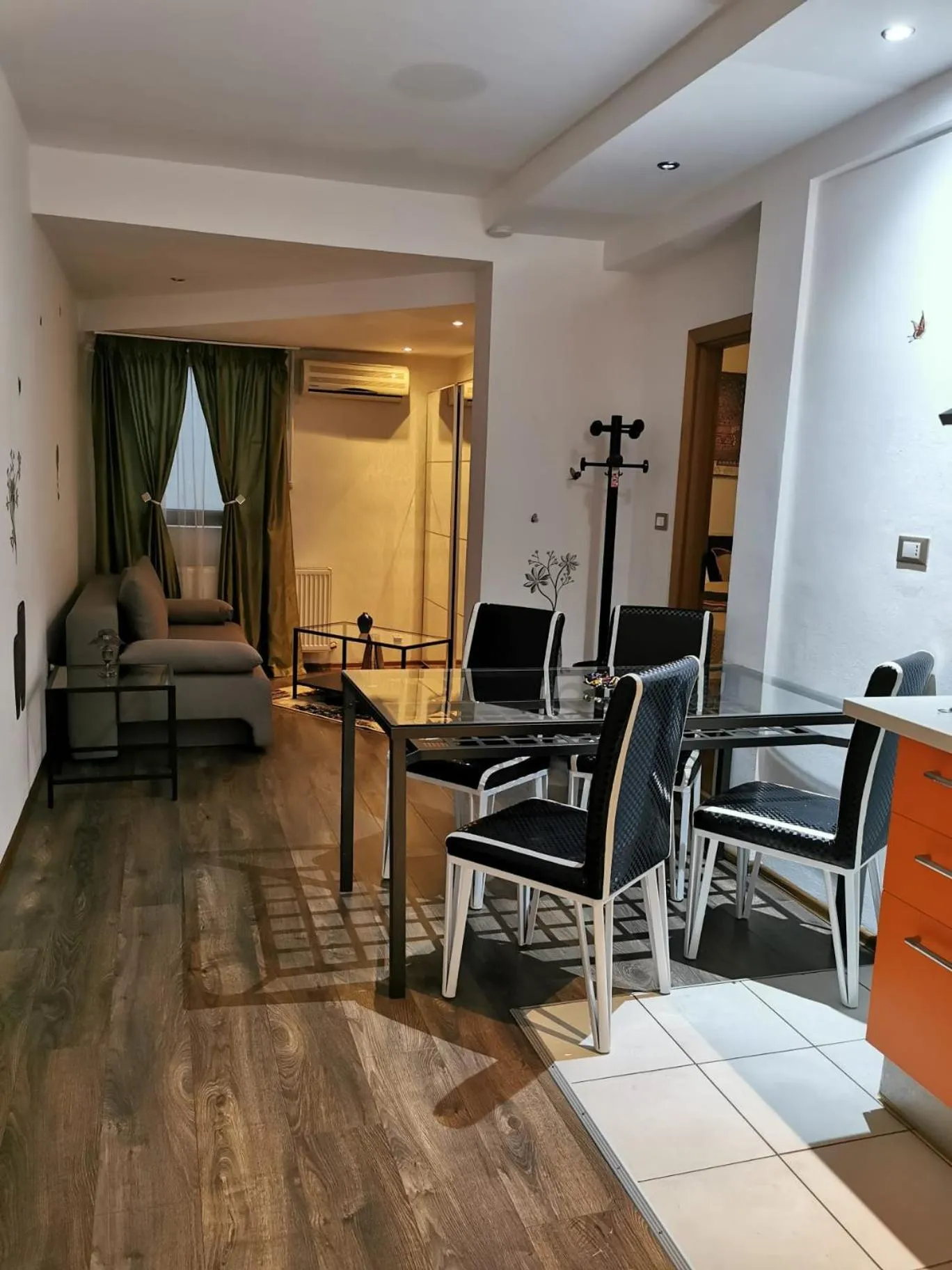 Living room in Prince Residence Apartments