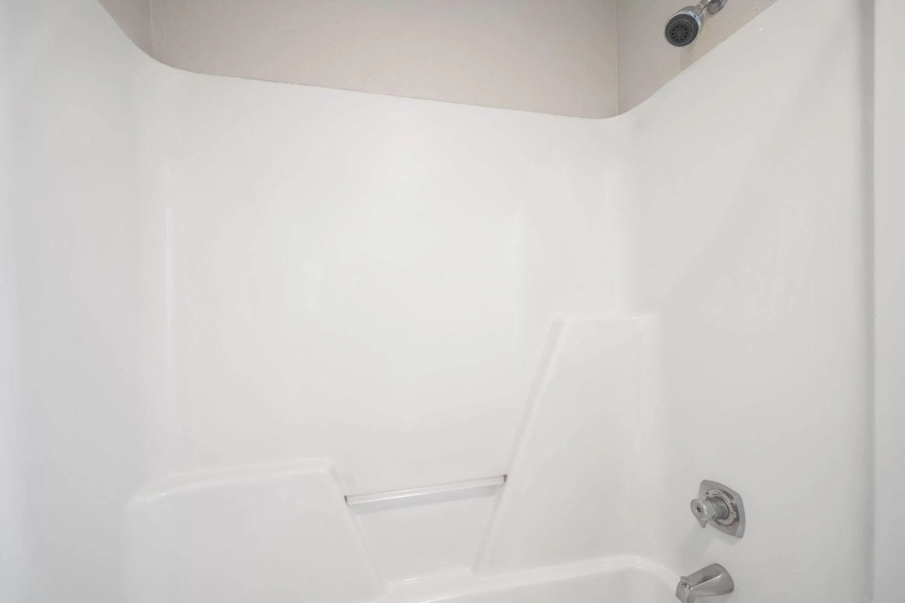 Bathroom in Days Inn by Wyndham Alma