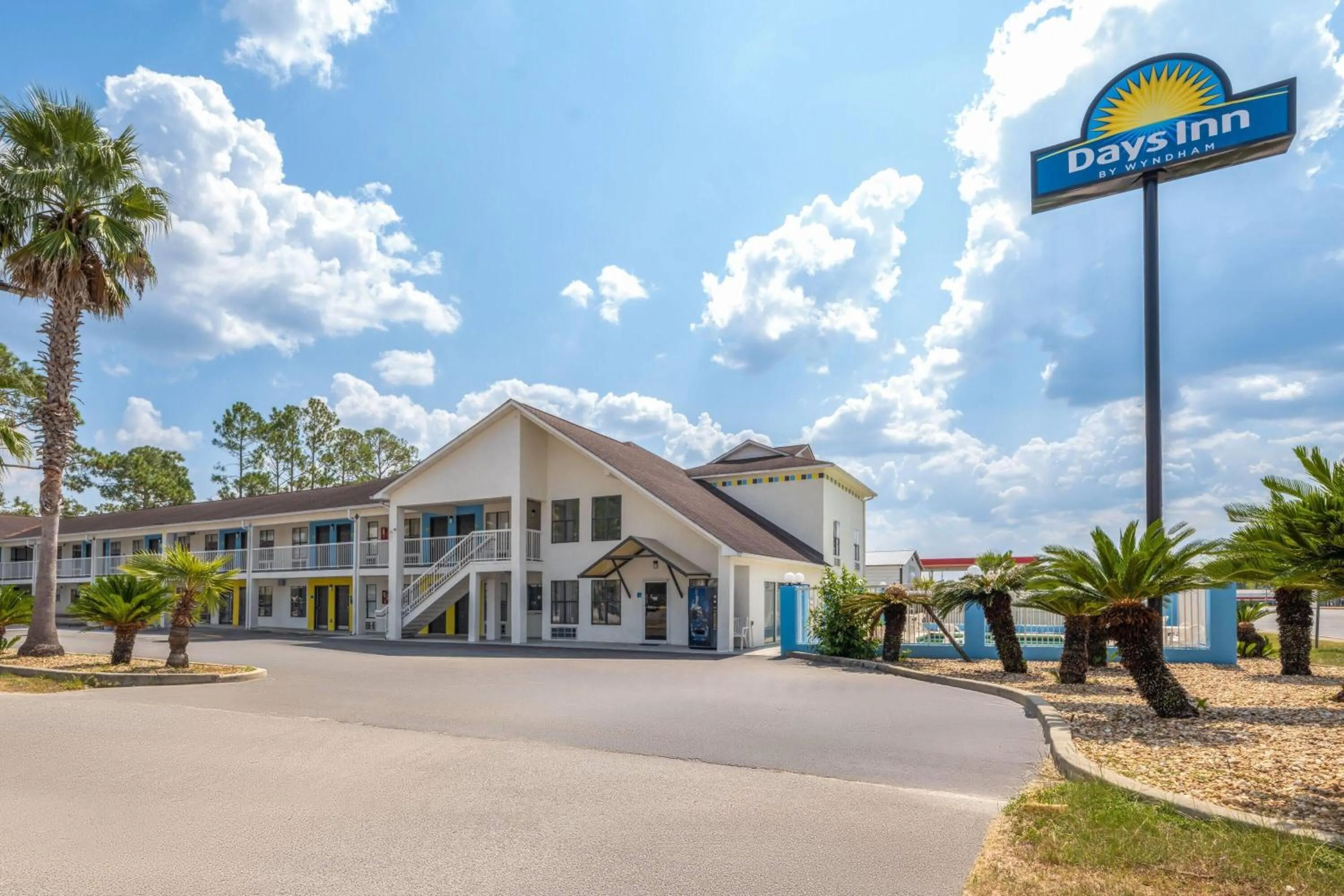 Property building in Days Inn by Wyndham Alma