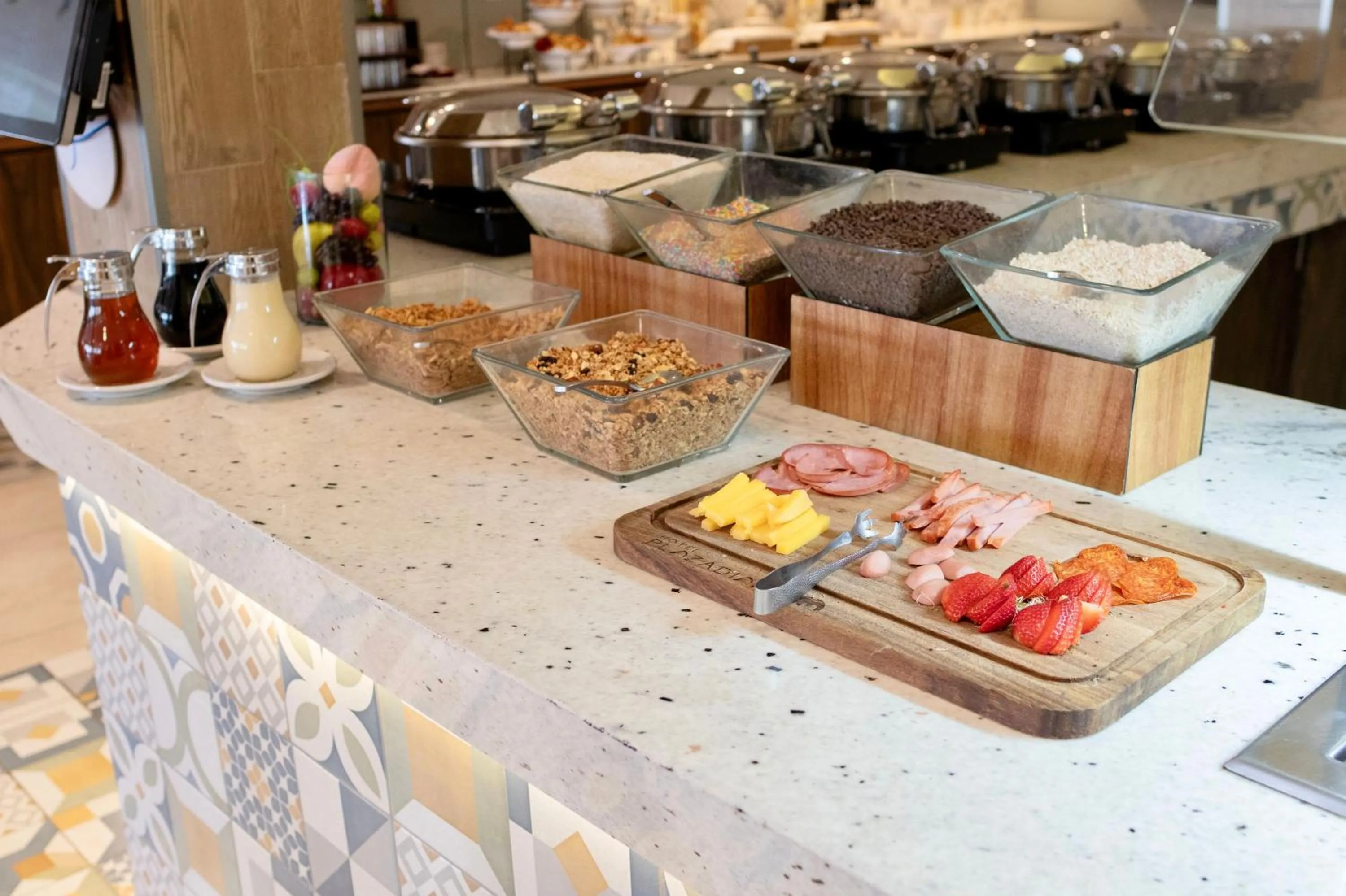 Buffet breakfast in Hotel Plaza Diana