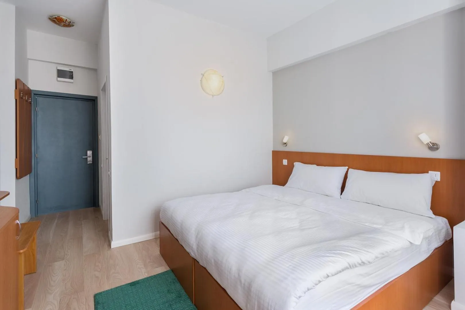 Bedroom, Bed in Elizeu Hotel