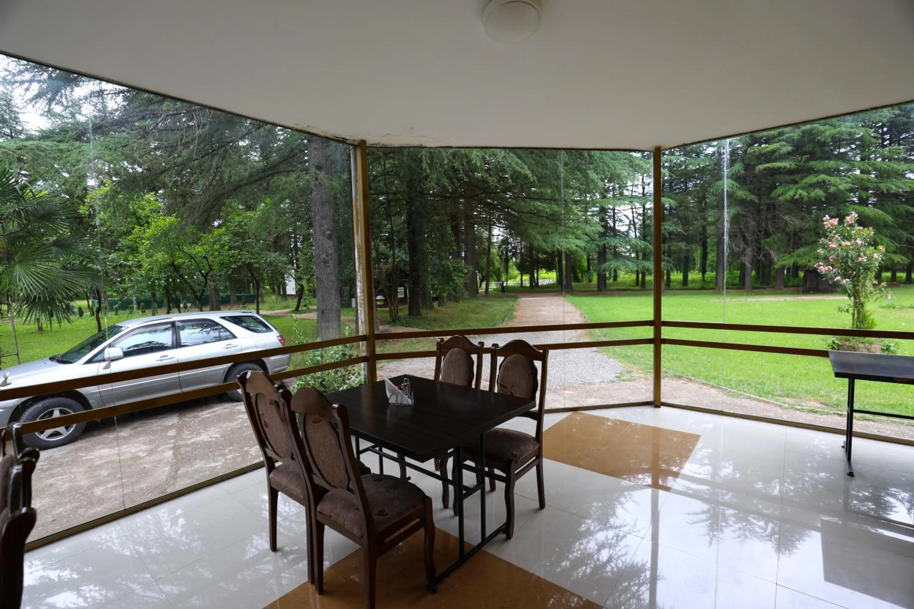 Spring in Park Hotel Imeri kutaisi