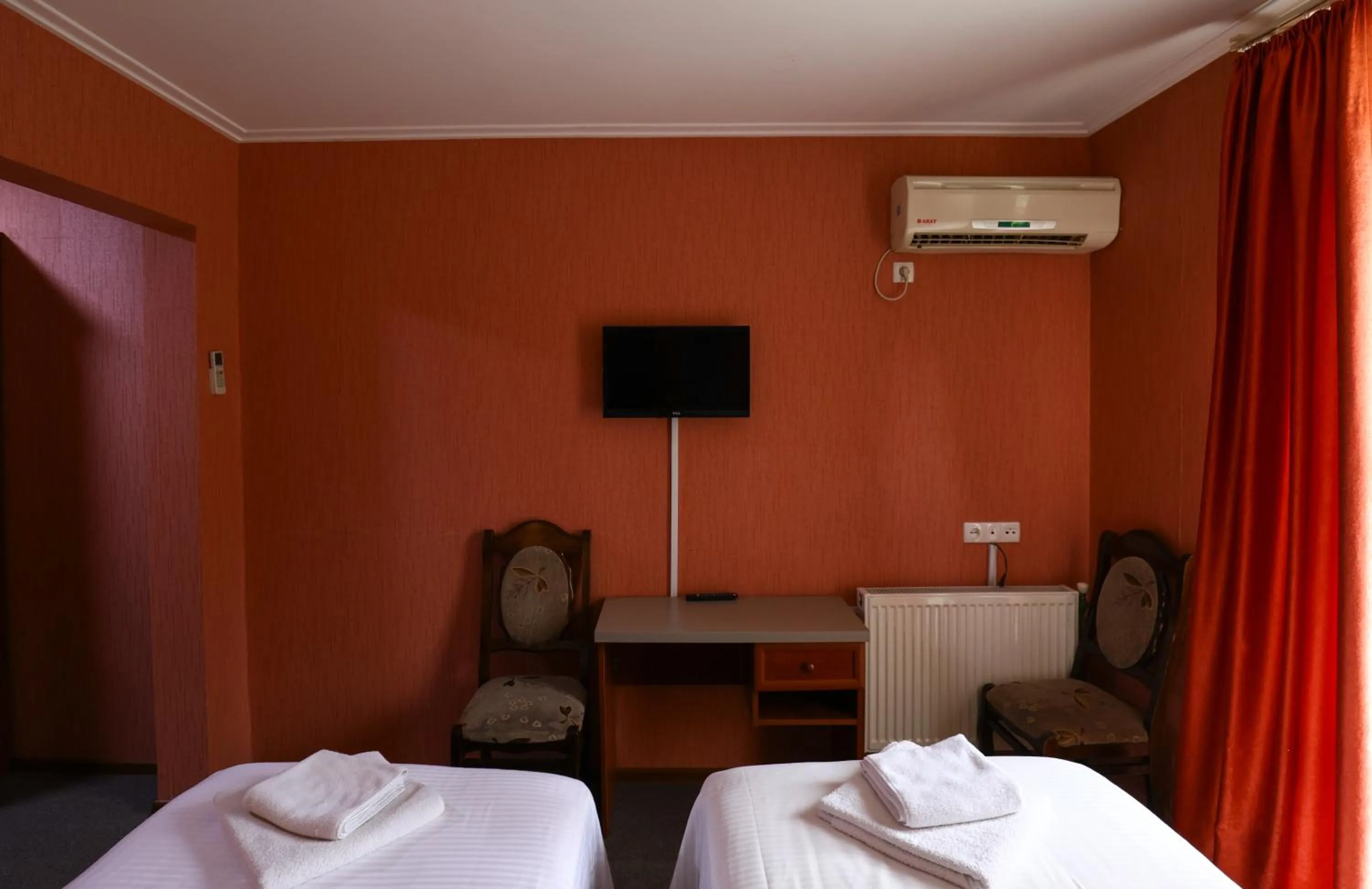 TV and multimedia, Bed in Park Hotel Imeri kutaisi