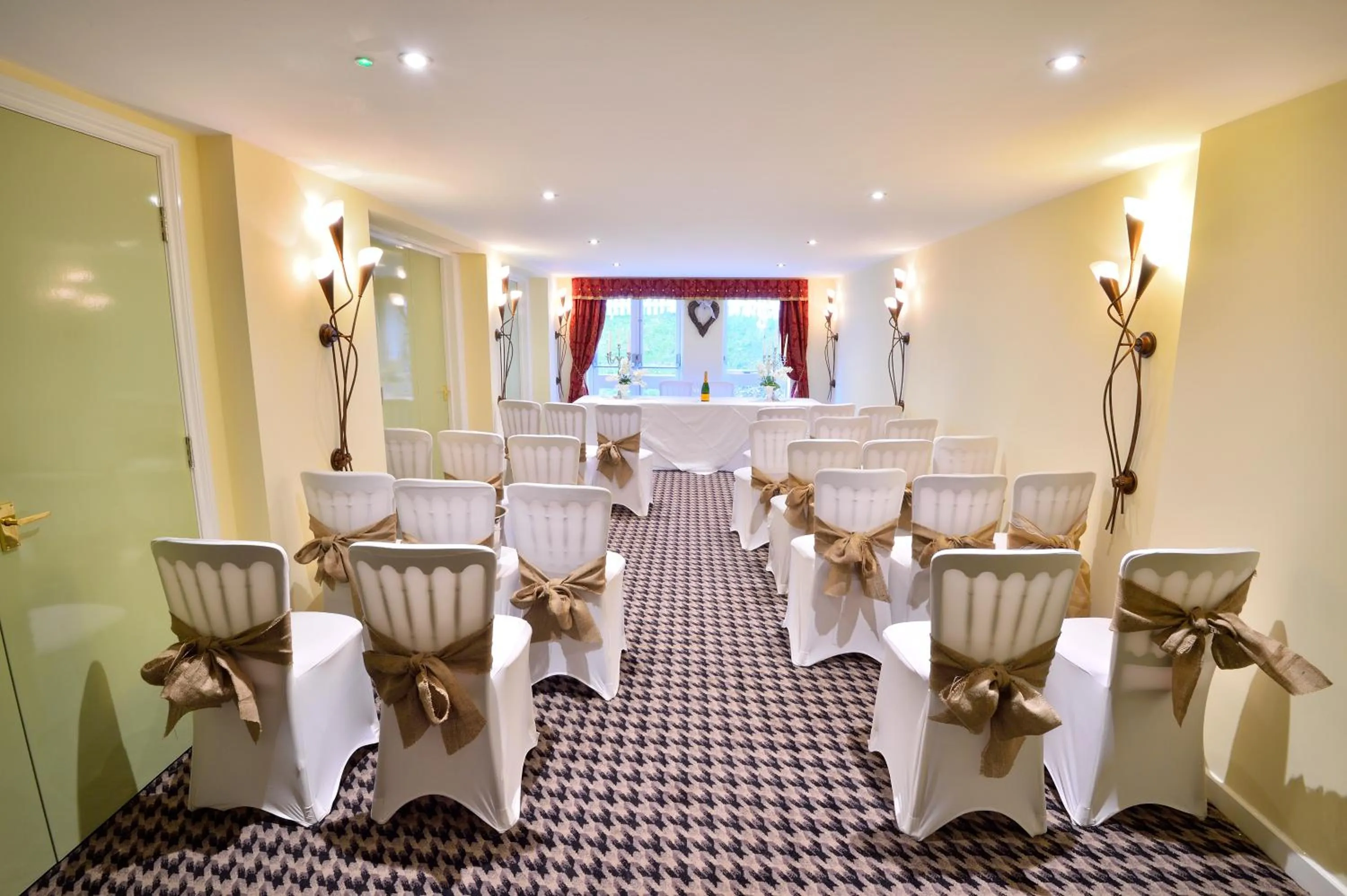Banquet/Function facilities in The Roundabout Hotel