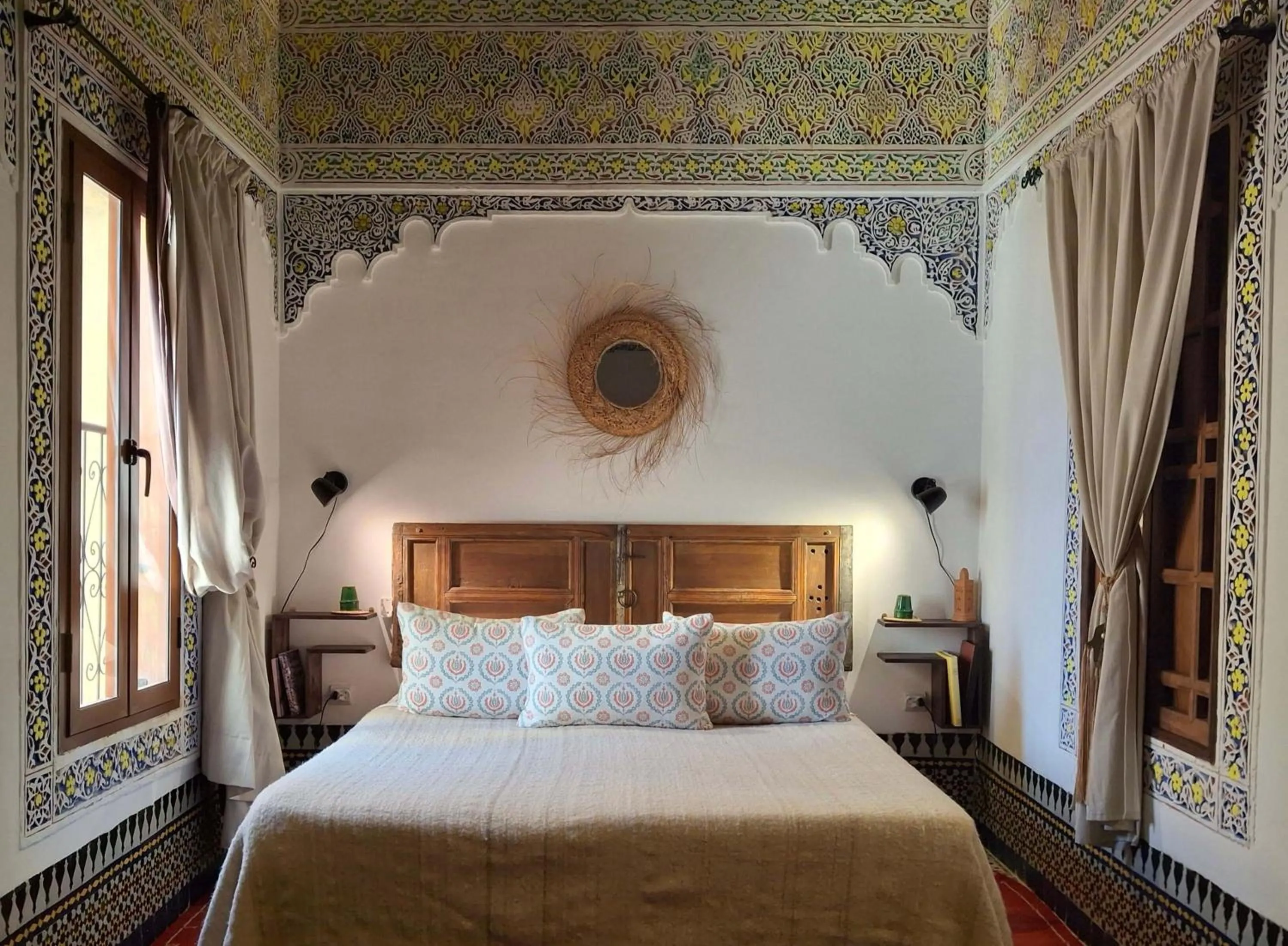 Bed in Dar El Bali