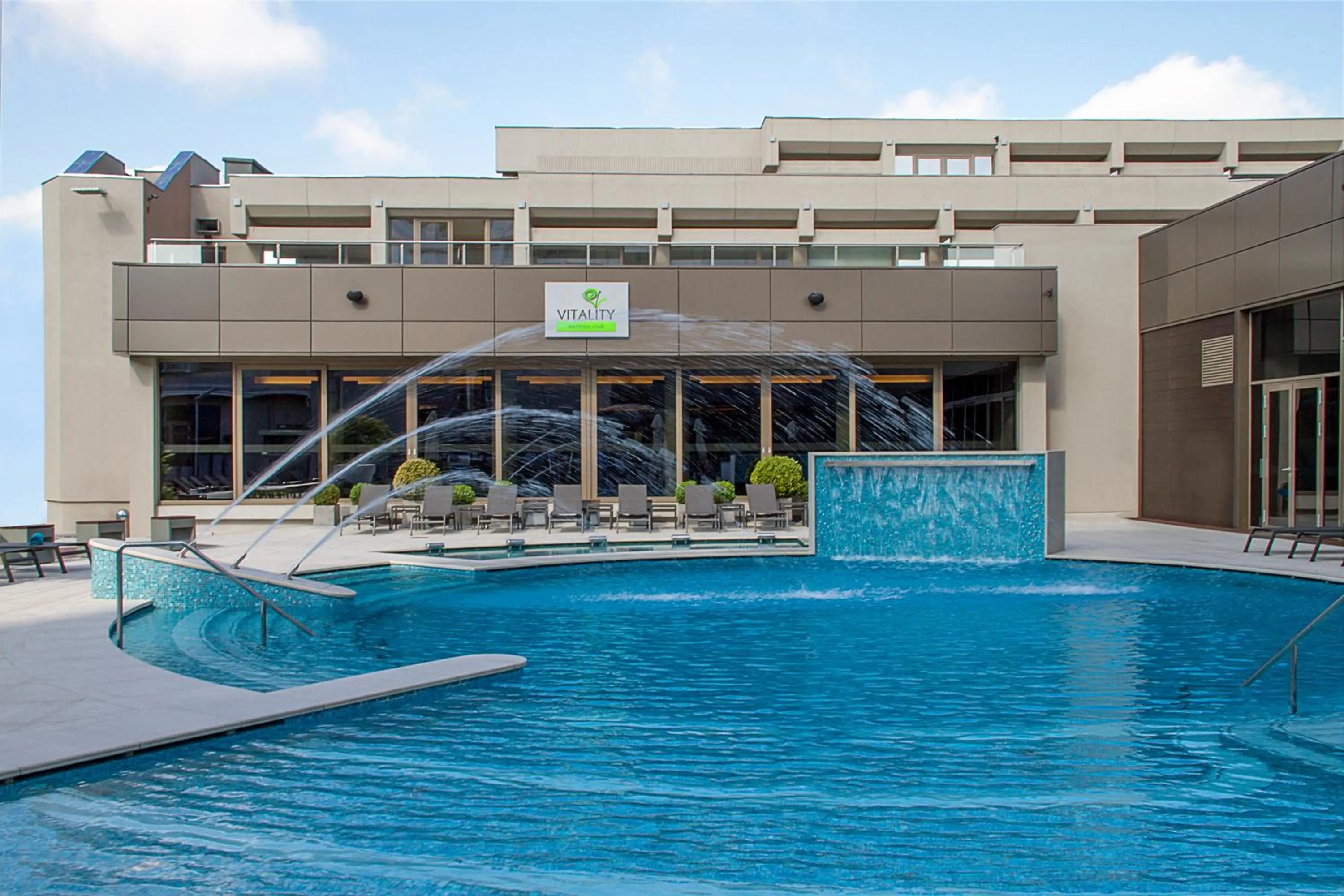 Spa and wellness centre/facilities in Ramada by Wyndham Bucharest Parc Hotel