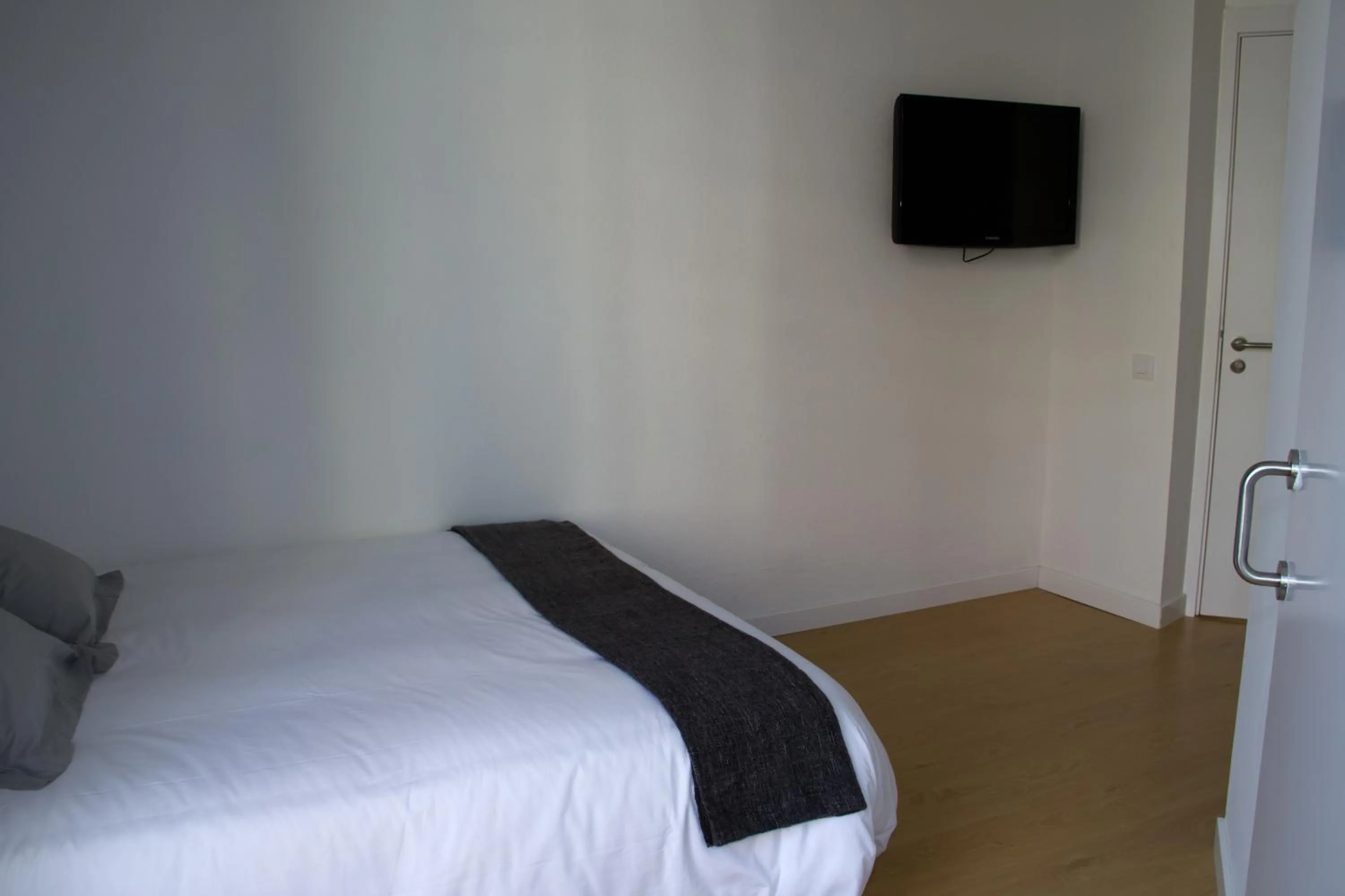 Bed in Hostalin Barcelona Diputacion