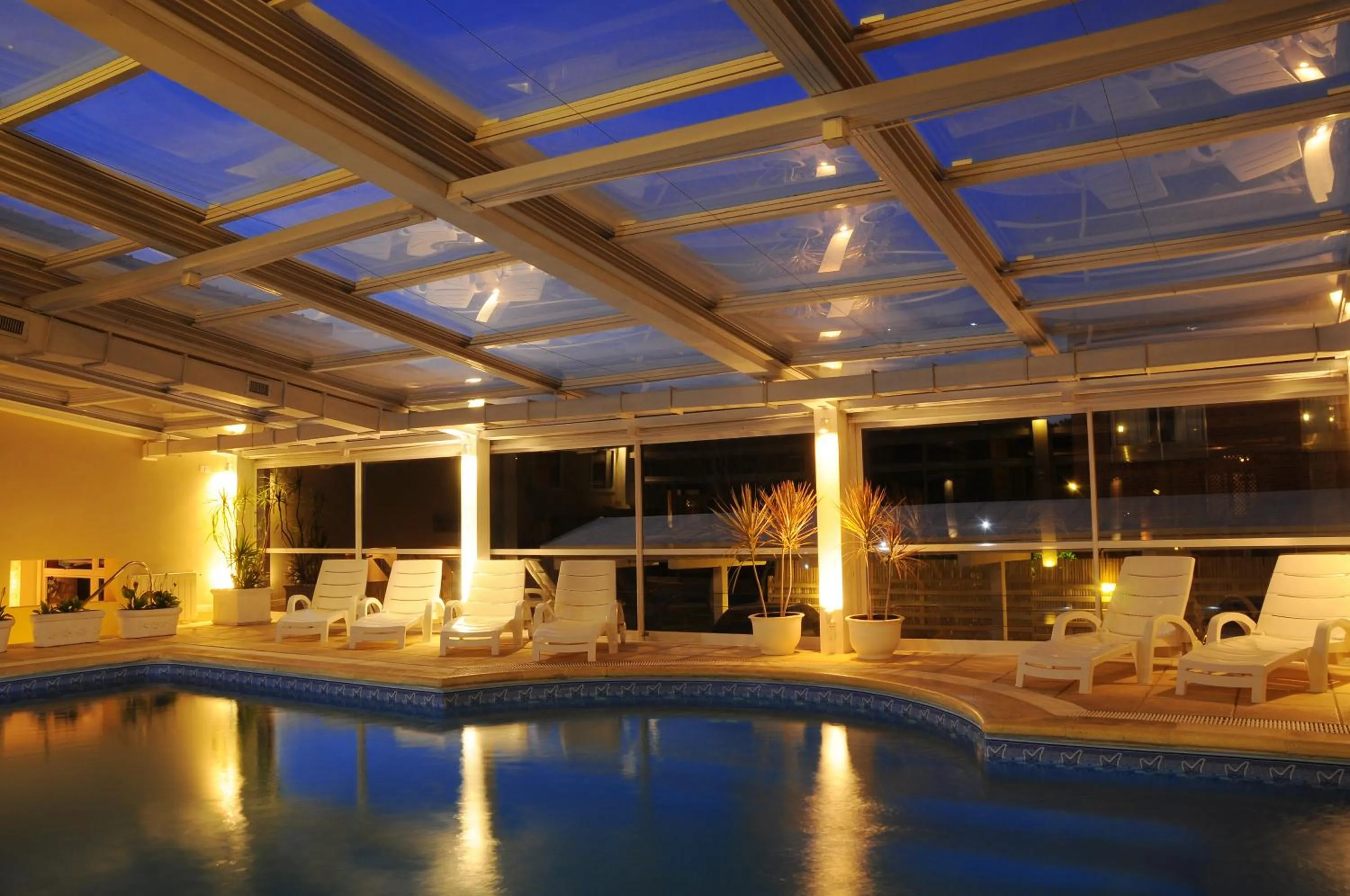 Swimming pool in Carilo Soleil By HS