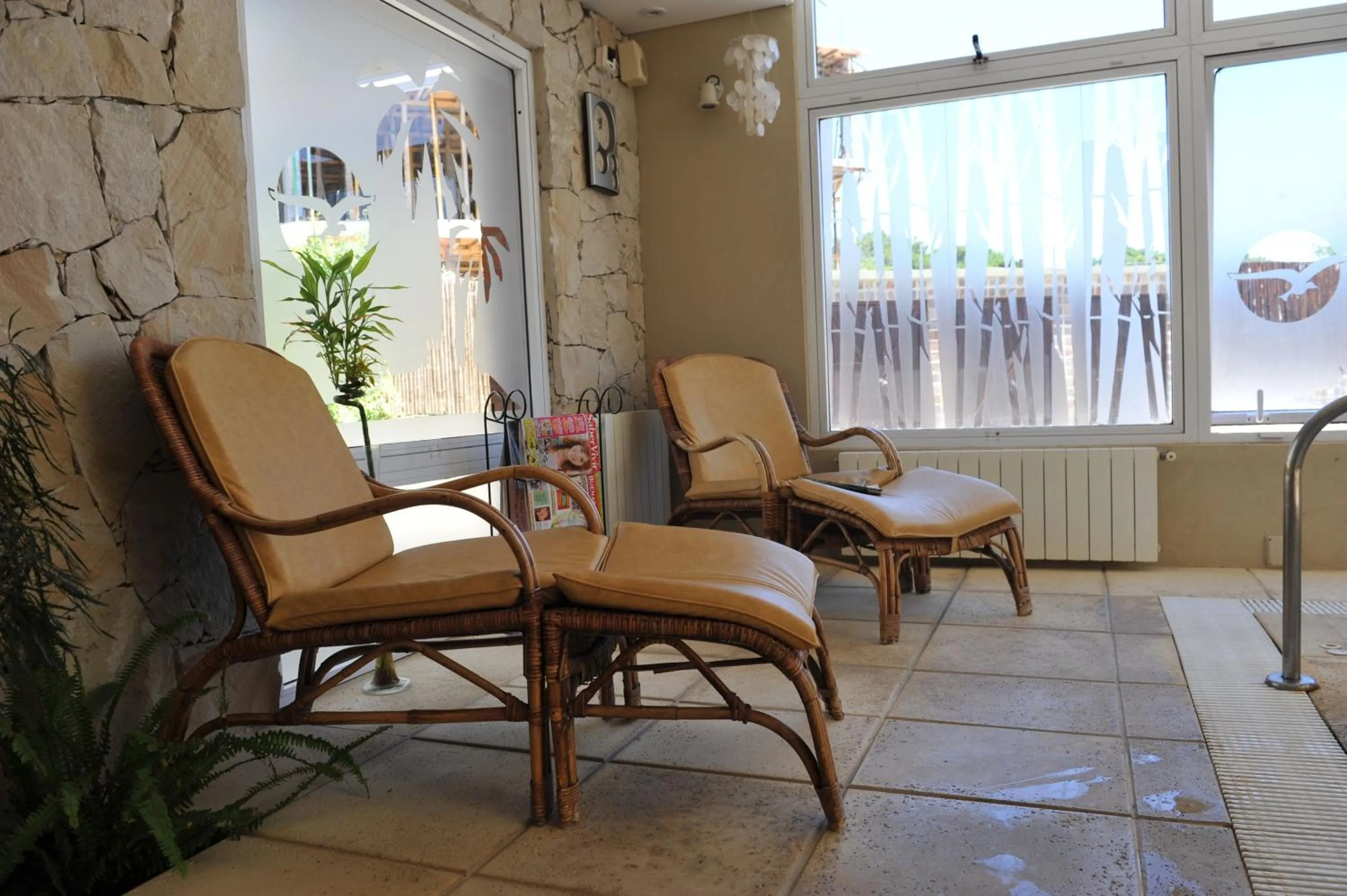 Hot Tub in Carilo Soleil By HS