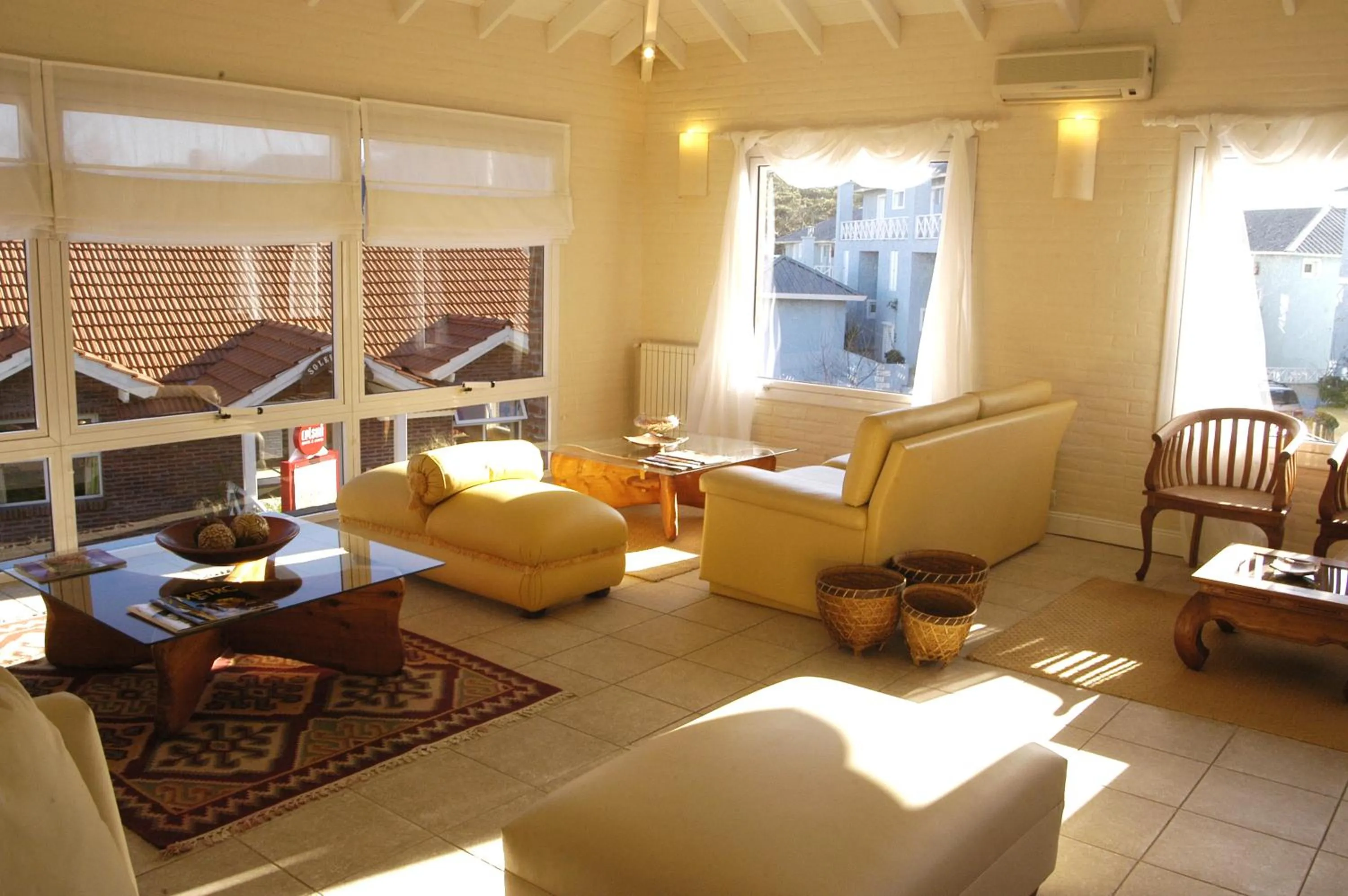 Lounge or bar in Carilo Soleil By HS