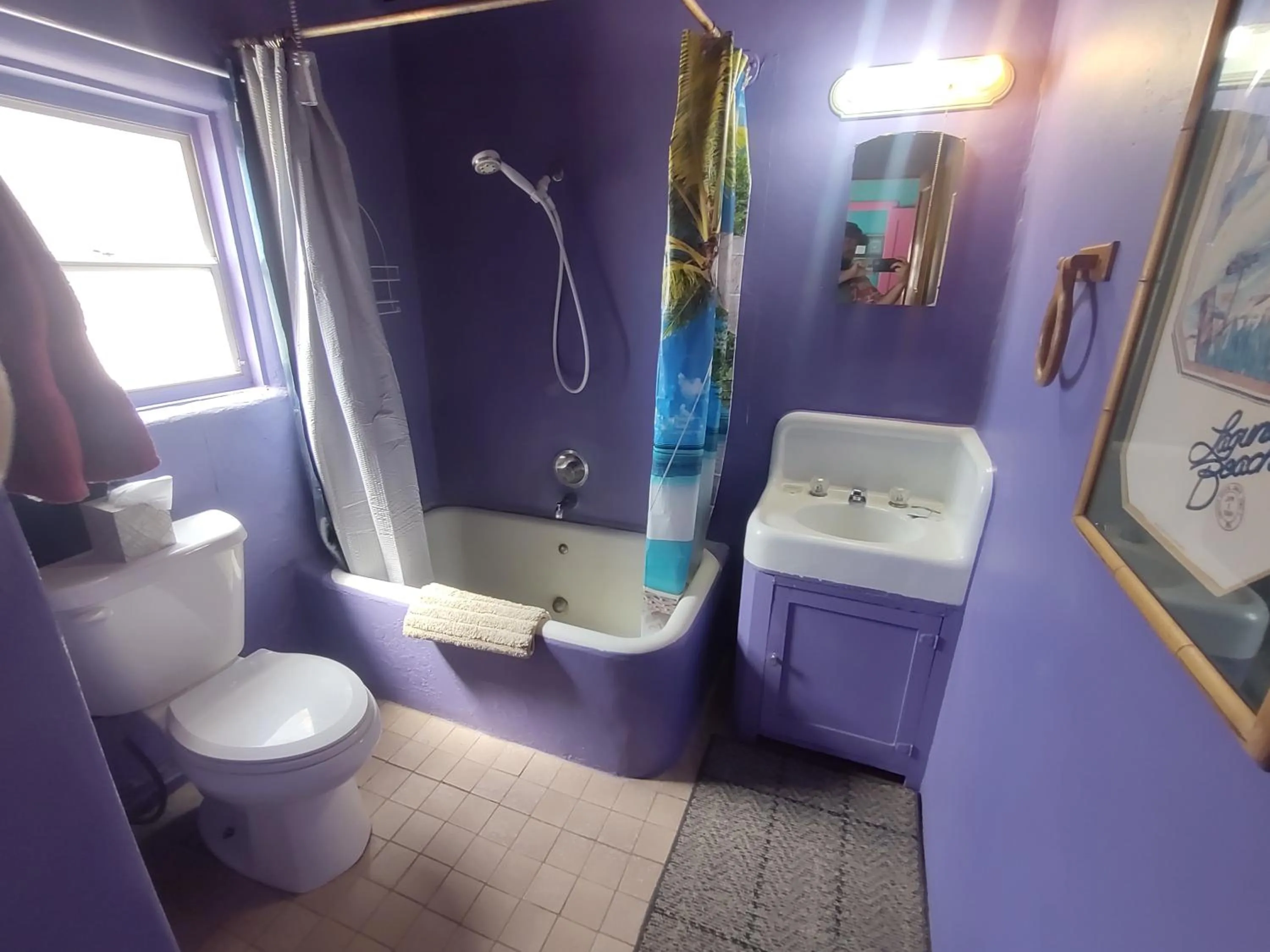 Shower in Pelican Spa