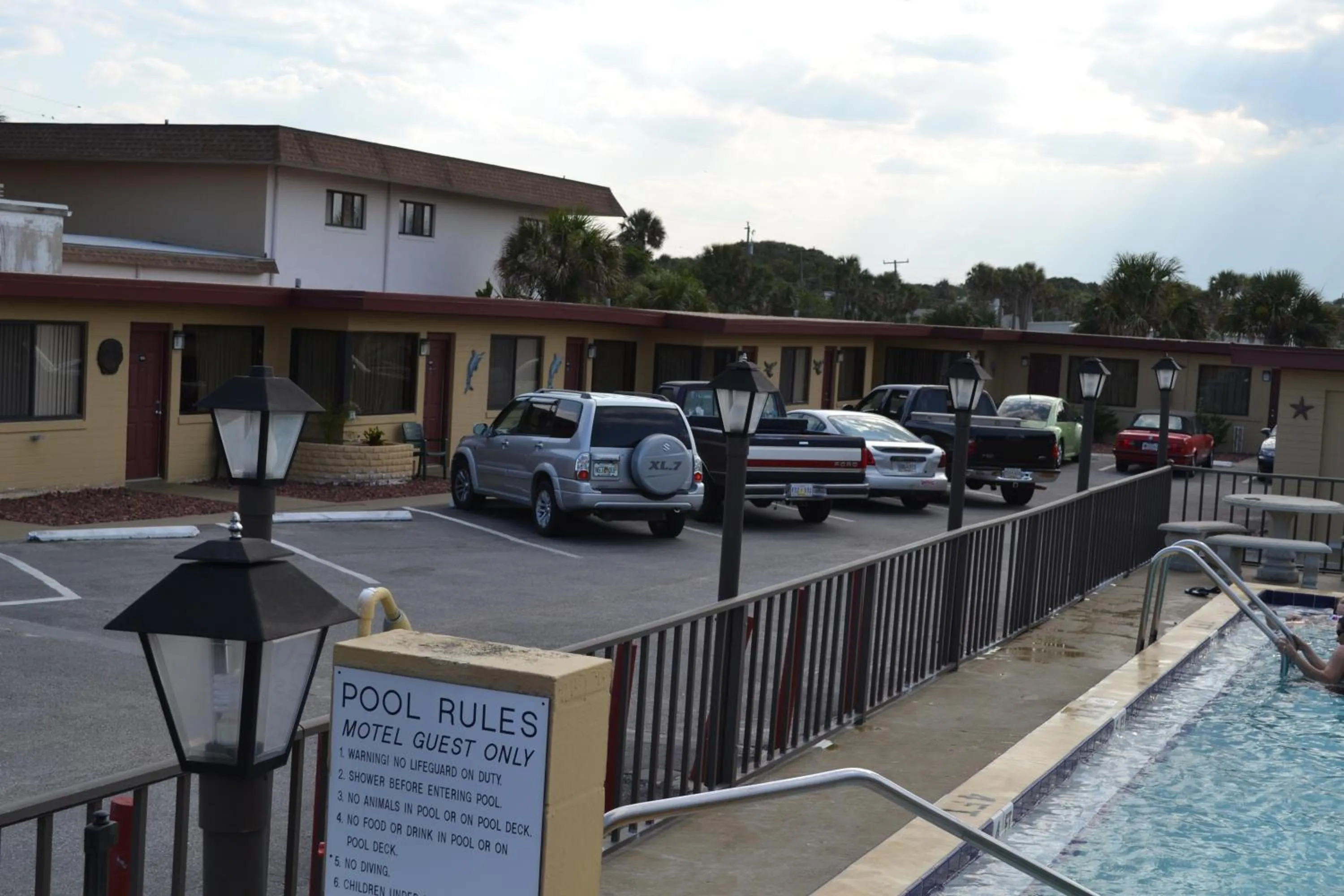 Facade/entrance in Atlantic Economy Inn