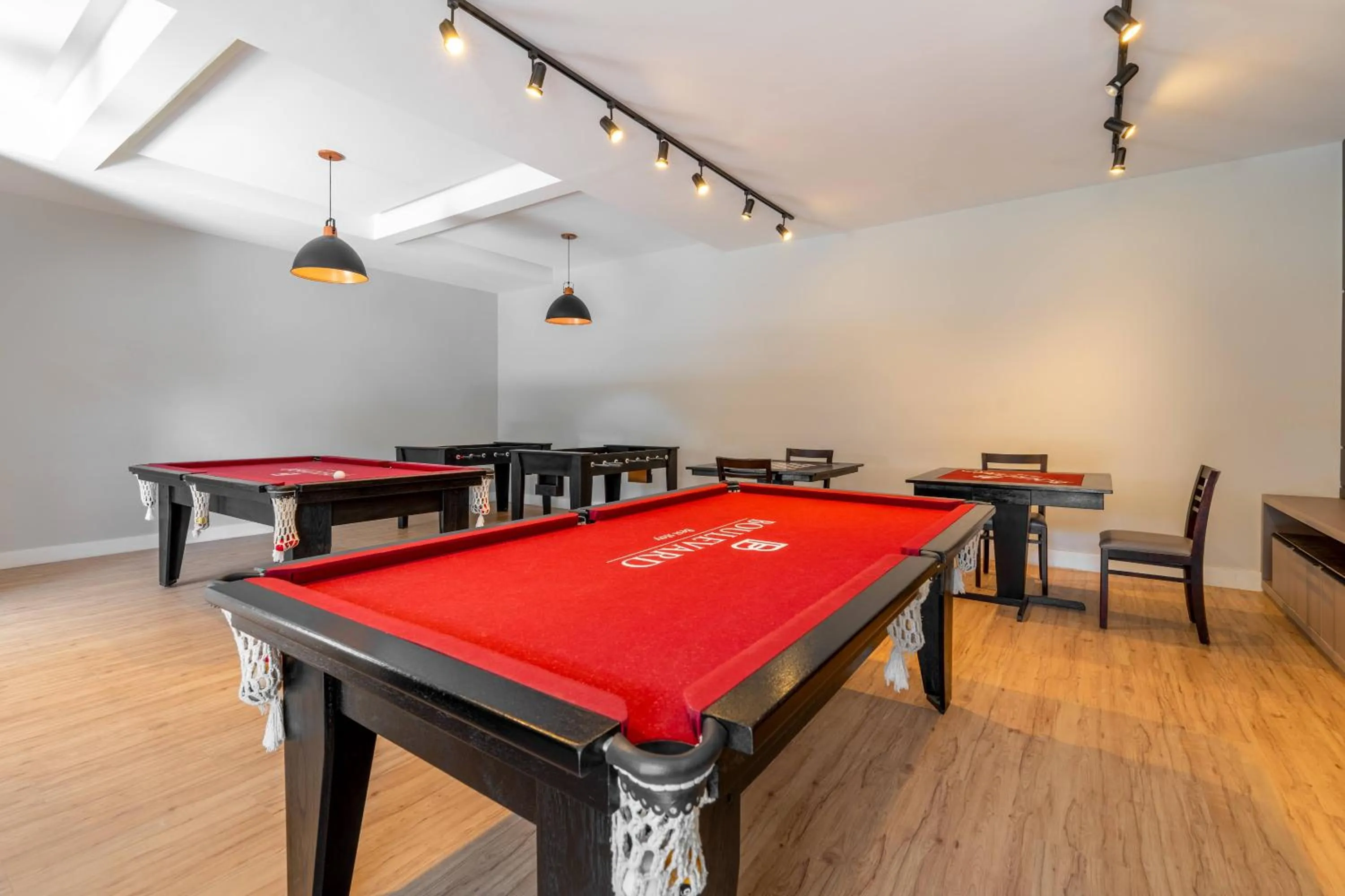 Game Room in Boulevard Beach Canasvieiras Hotel