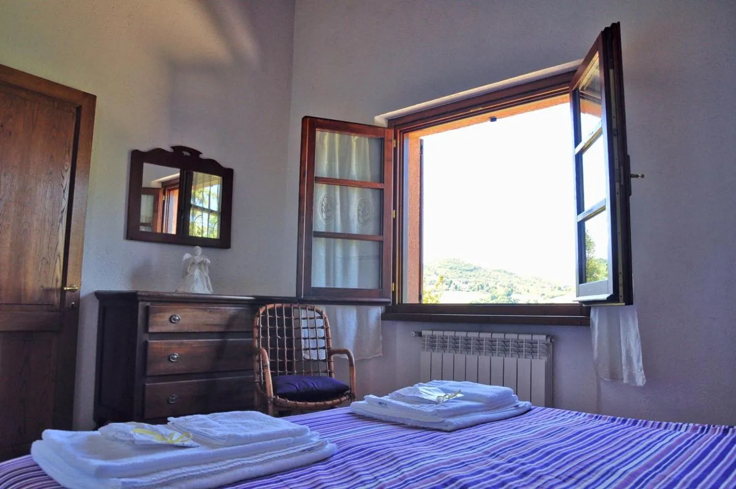 Bedroom, Bed in Agriturismo Gioie di Campagna