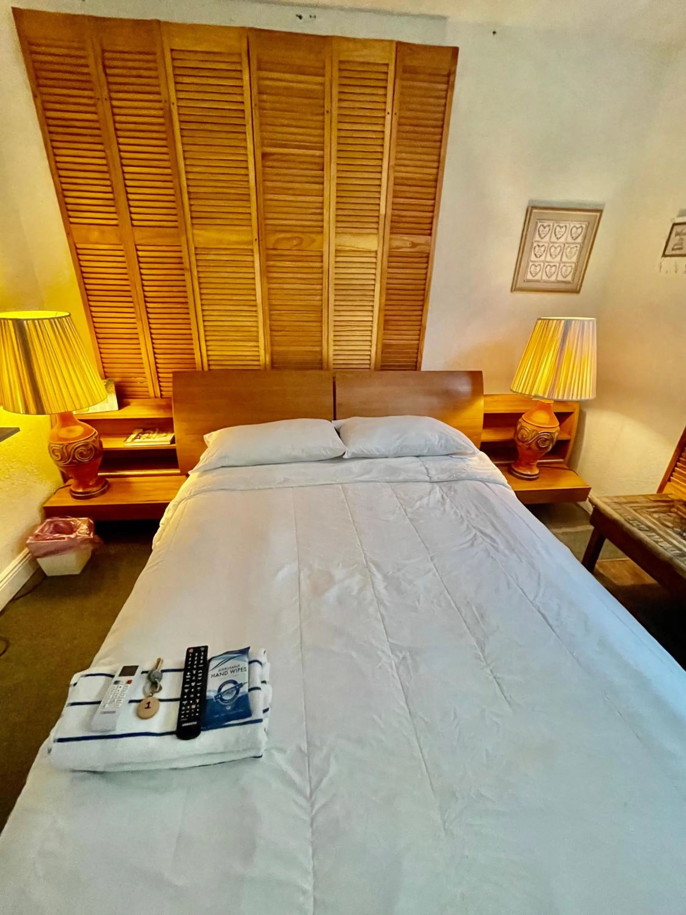 Photo of the whole room, Bed in Habitación Céntrica calle 8 Miami