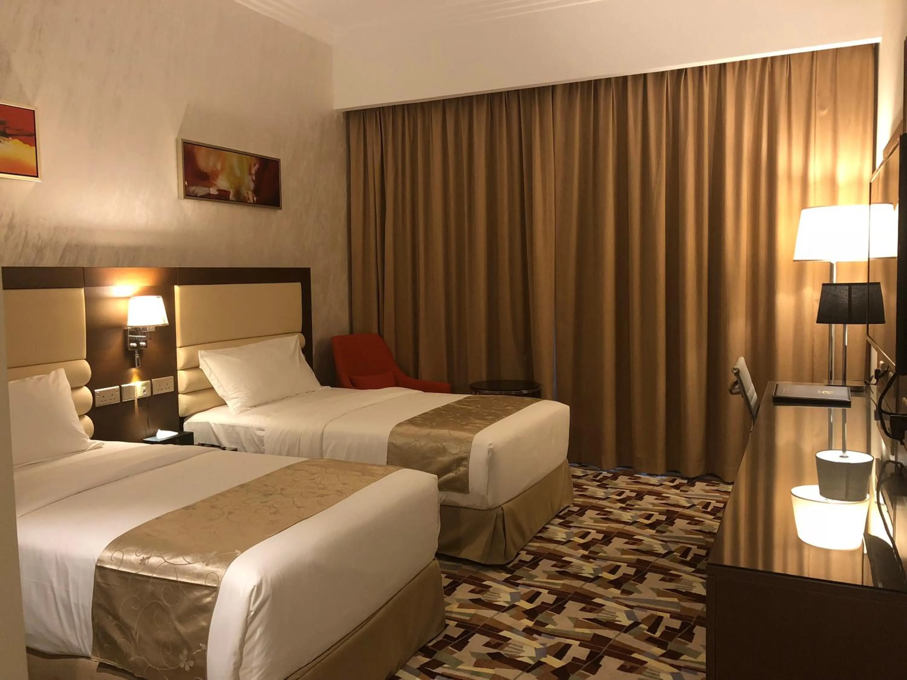 Photo of the whole room, Bed in Al Murooj Grand Hotel