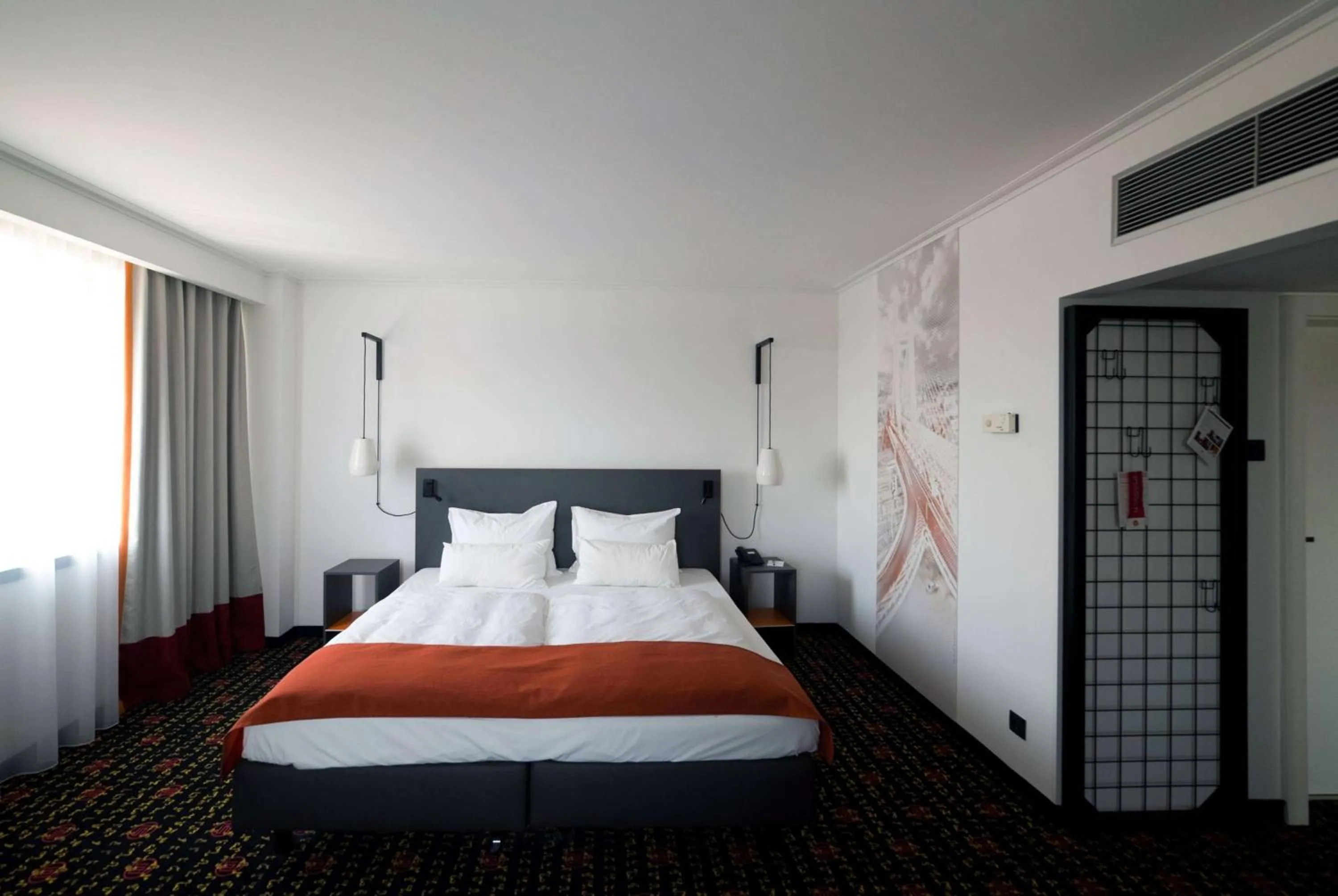 Photo of the whole room, Bed in Vienna House Easy by Wyndham Bucharest Airport