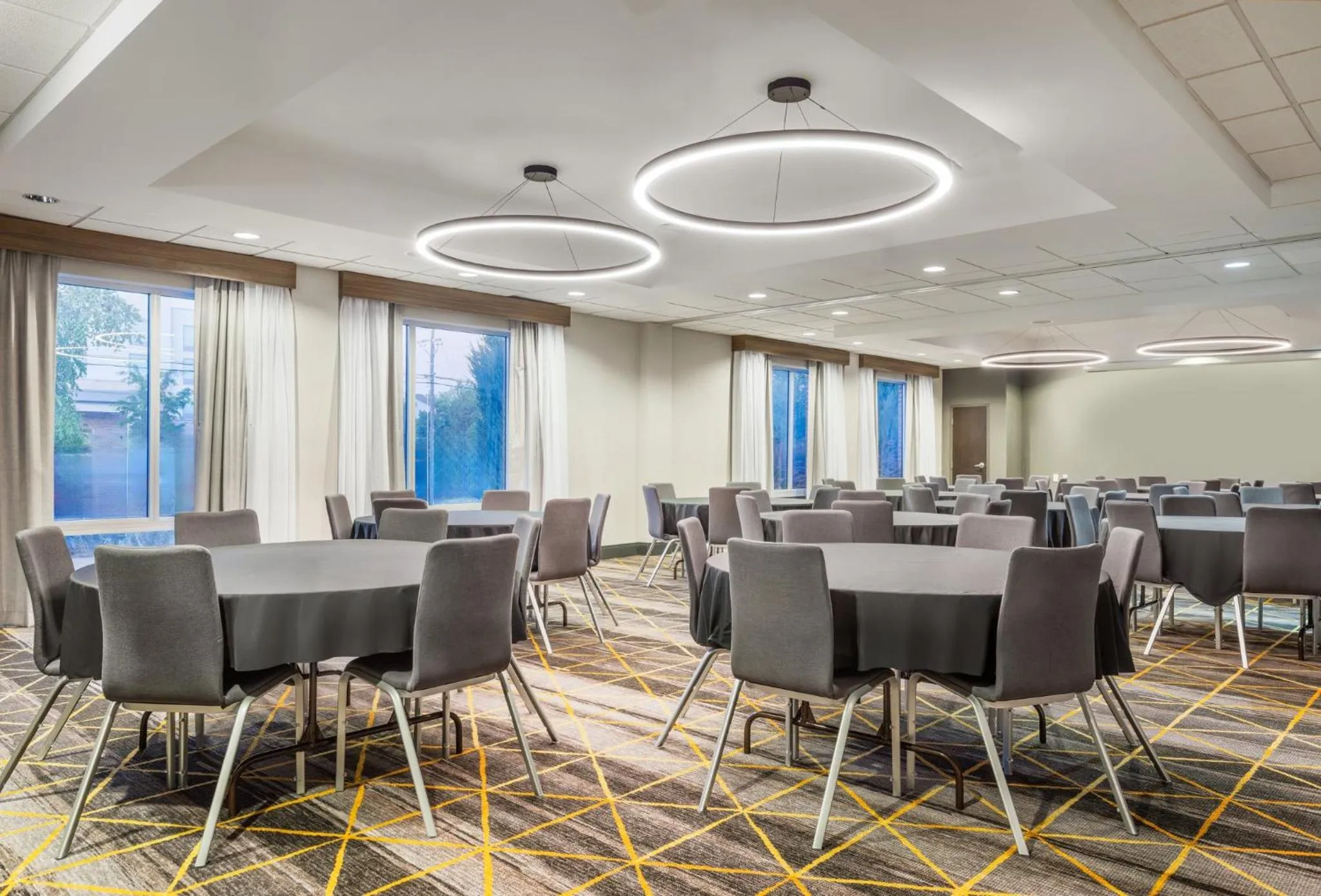 Meeting/conference room in Holiday Inn Boise Airport by IHG