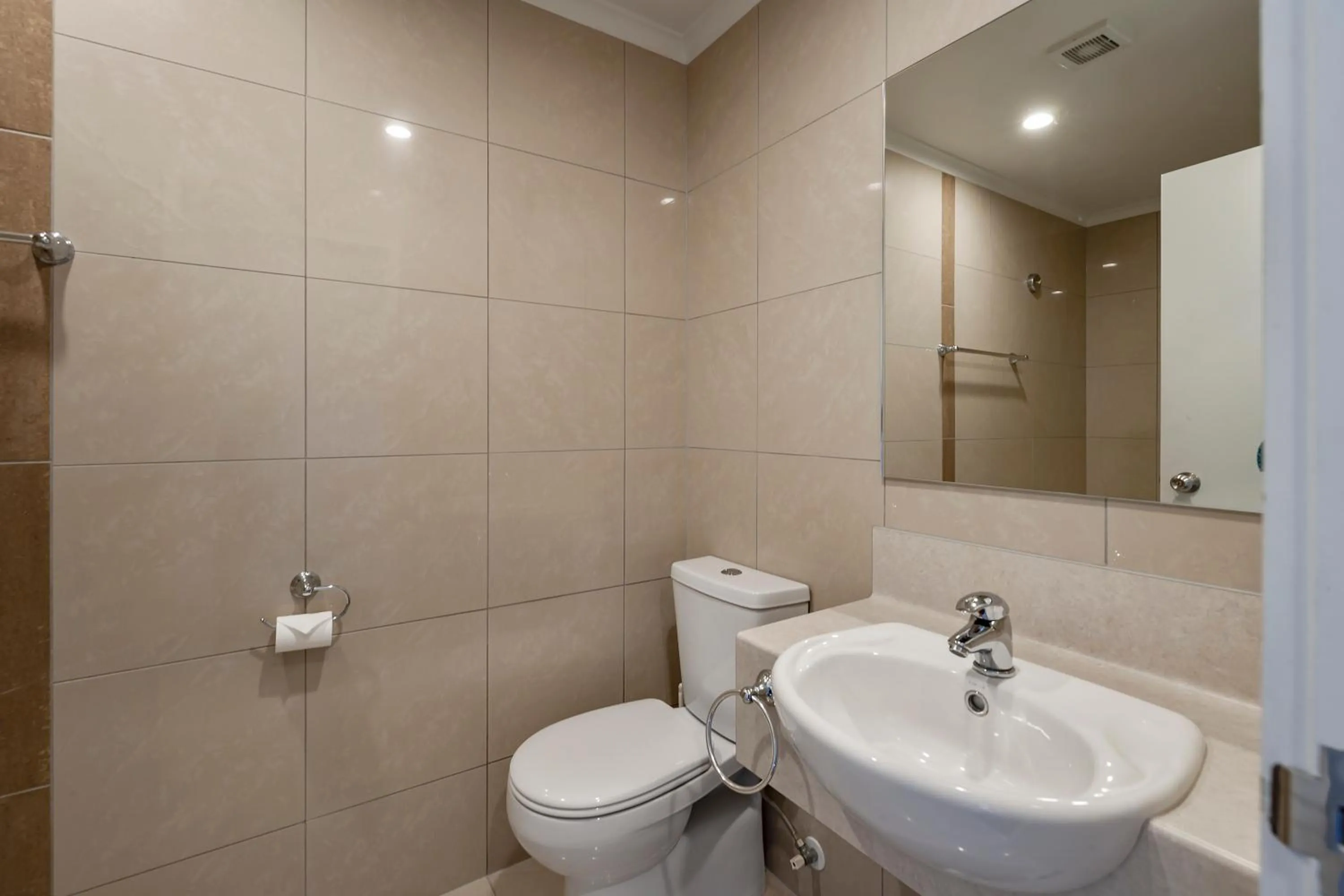 Bathroom in Quality Inn Napier