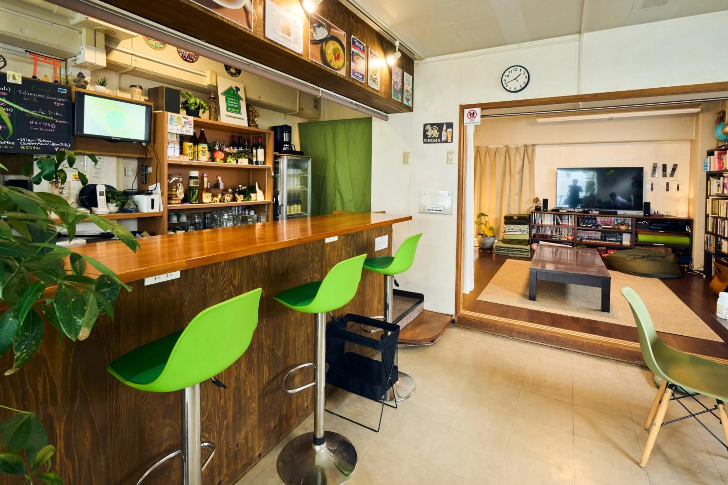 Lounge or bar in Green Guesthouse