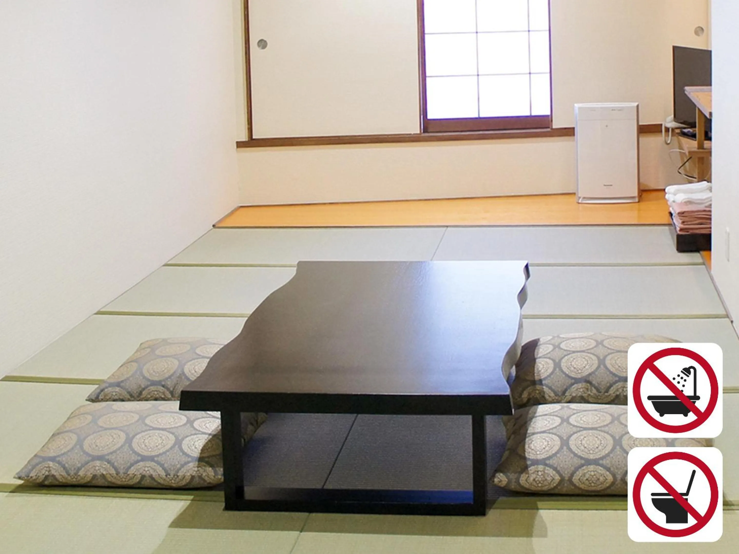 Photo of the whole room in Kobe Port Tower Hotel