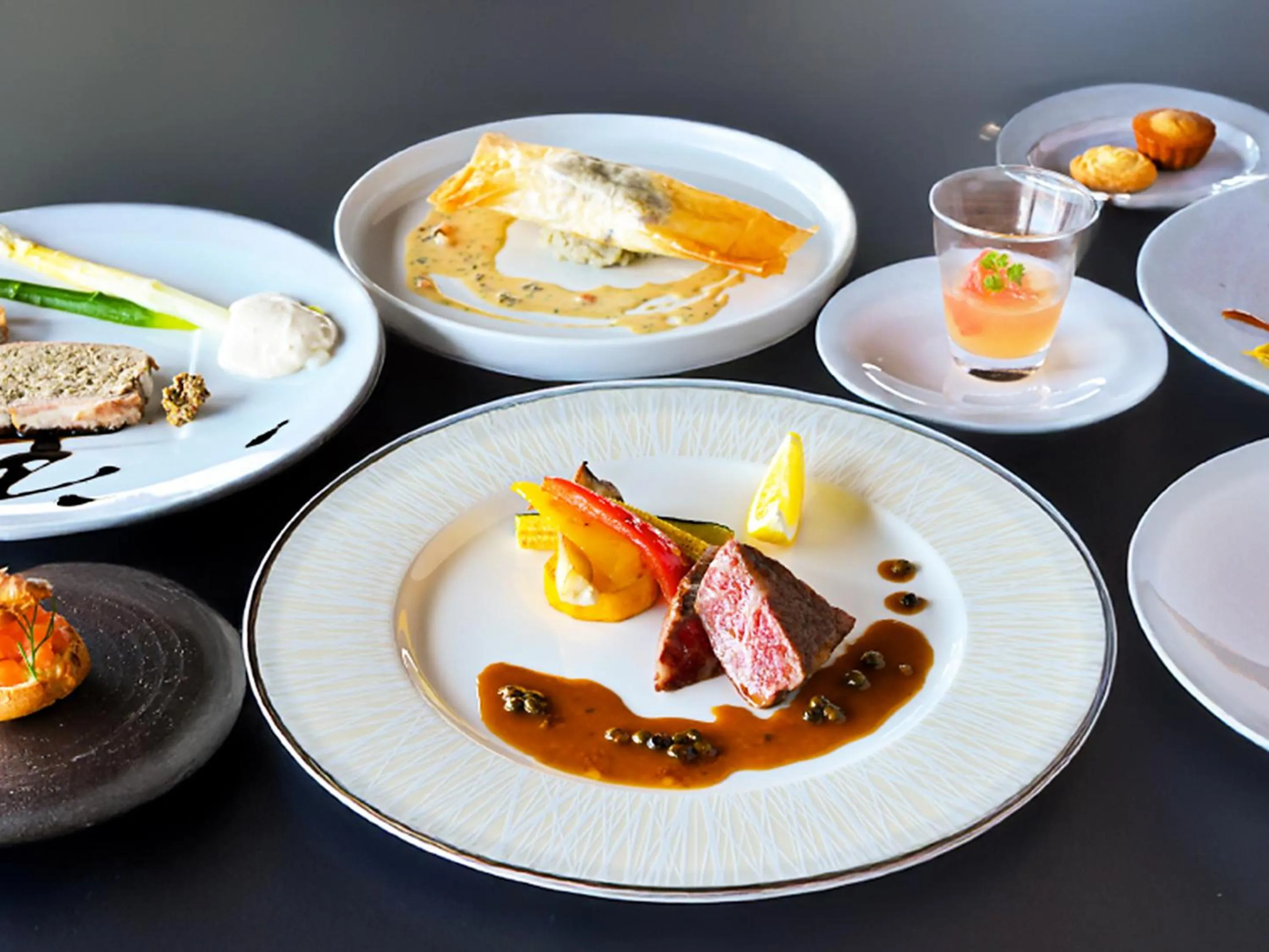 Restaurant/places to eat in Kobe Port Tower Hotel