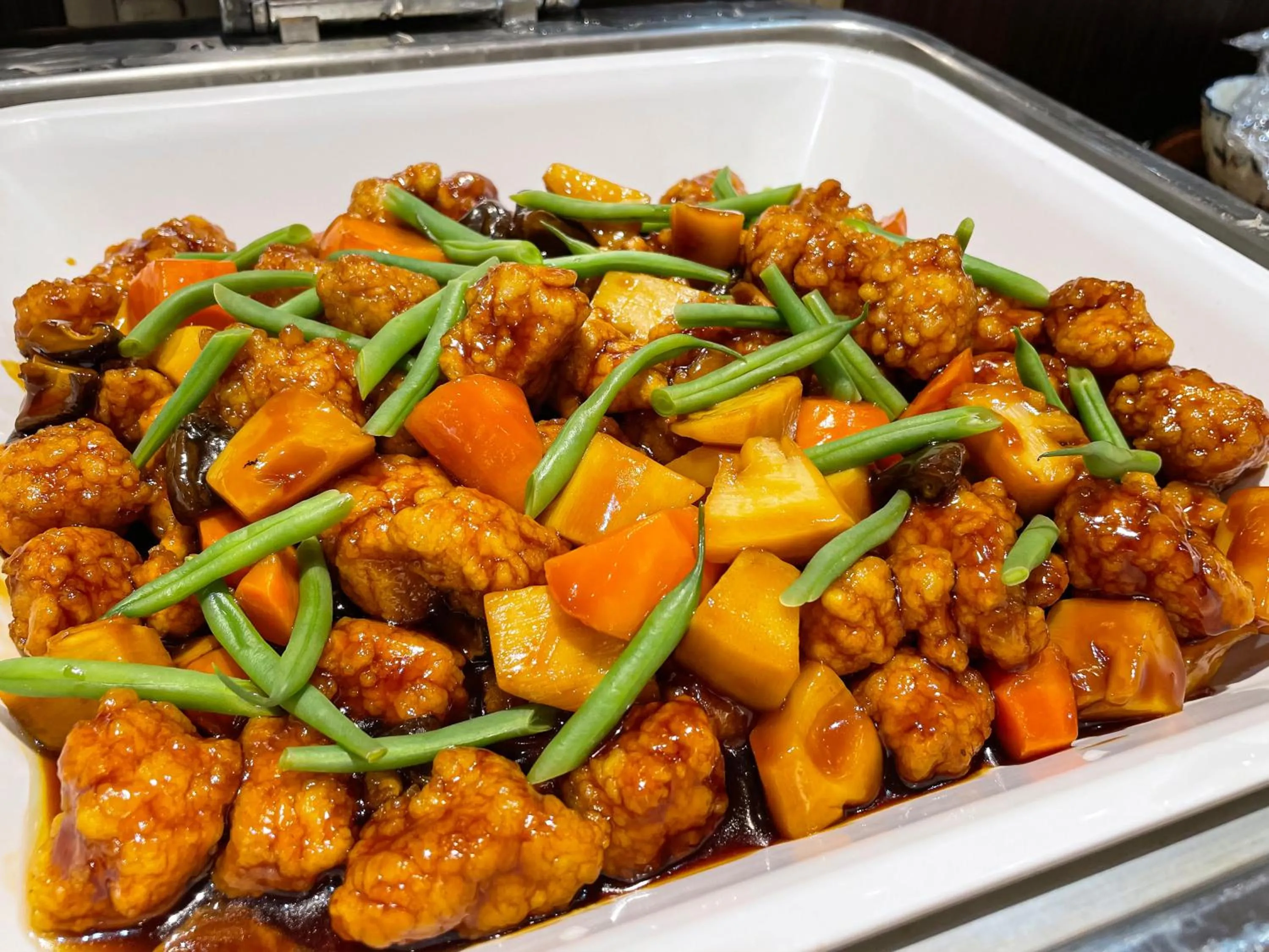 Buffet breakfast in Kobe Port Tower Hotel