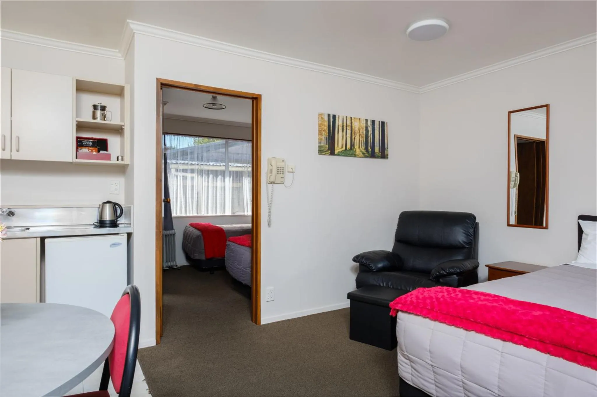 Bed in Esplanade Motels