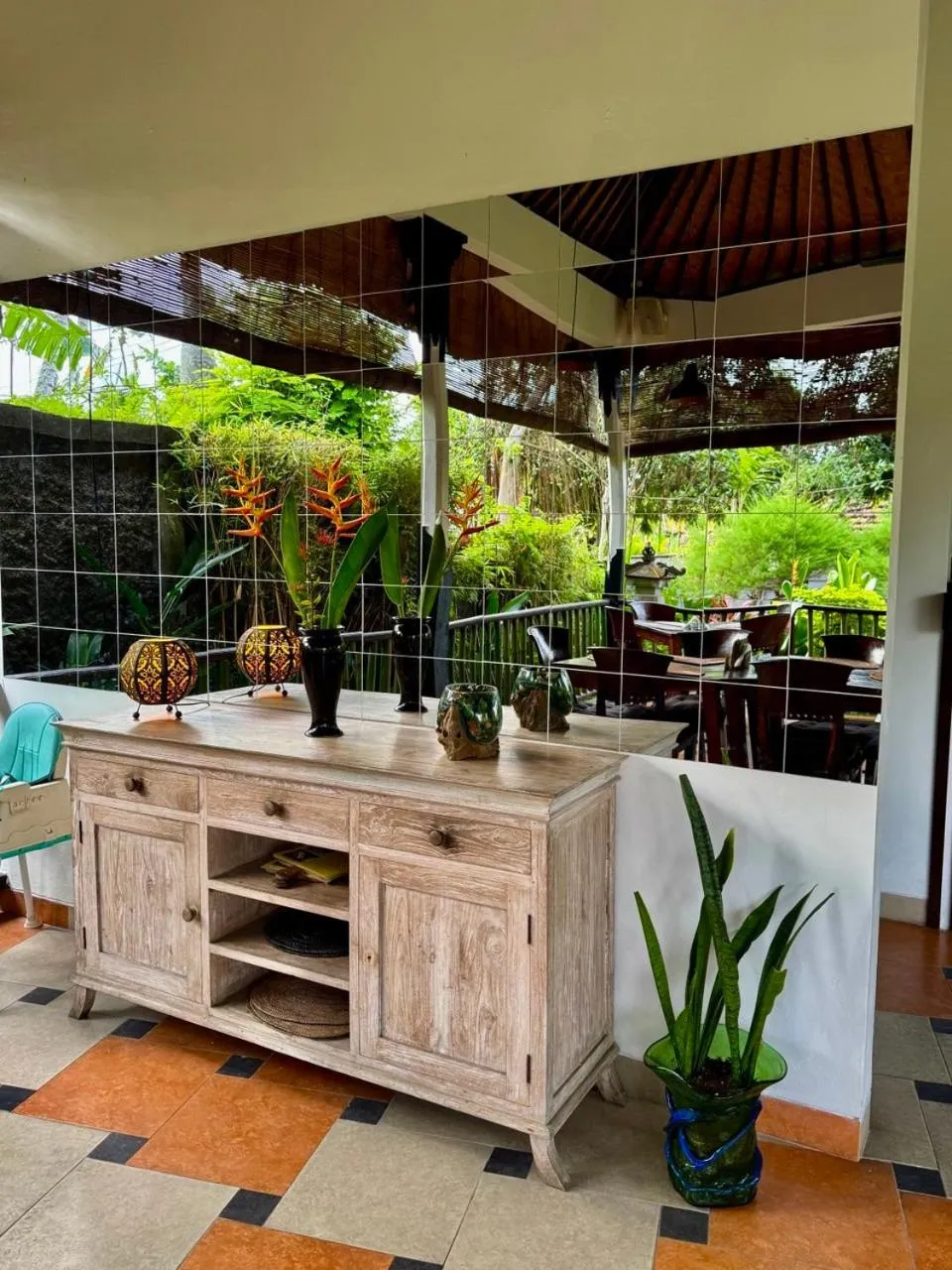 Restaurant/places to eat in Arco Iris Boutique Hotel & Restaurant