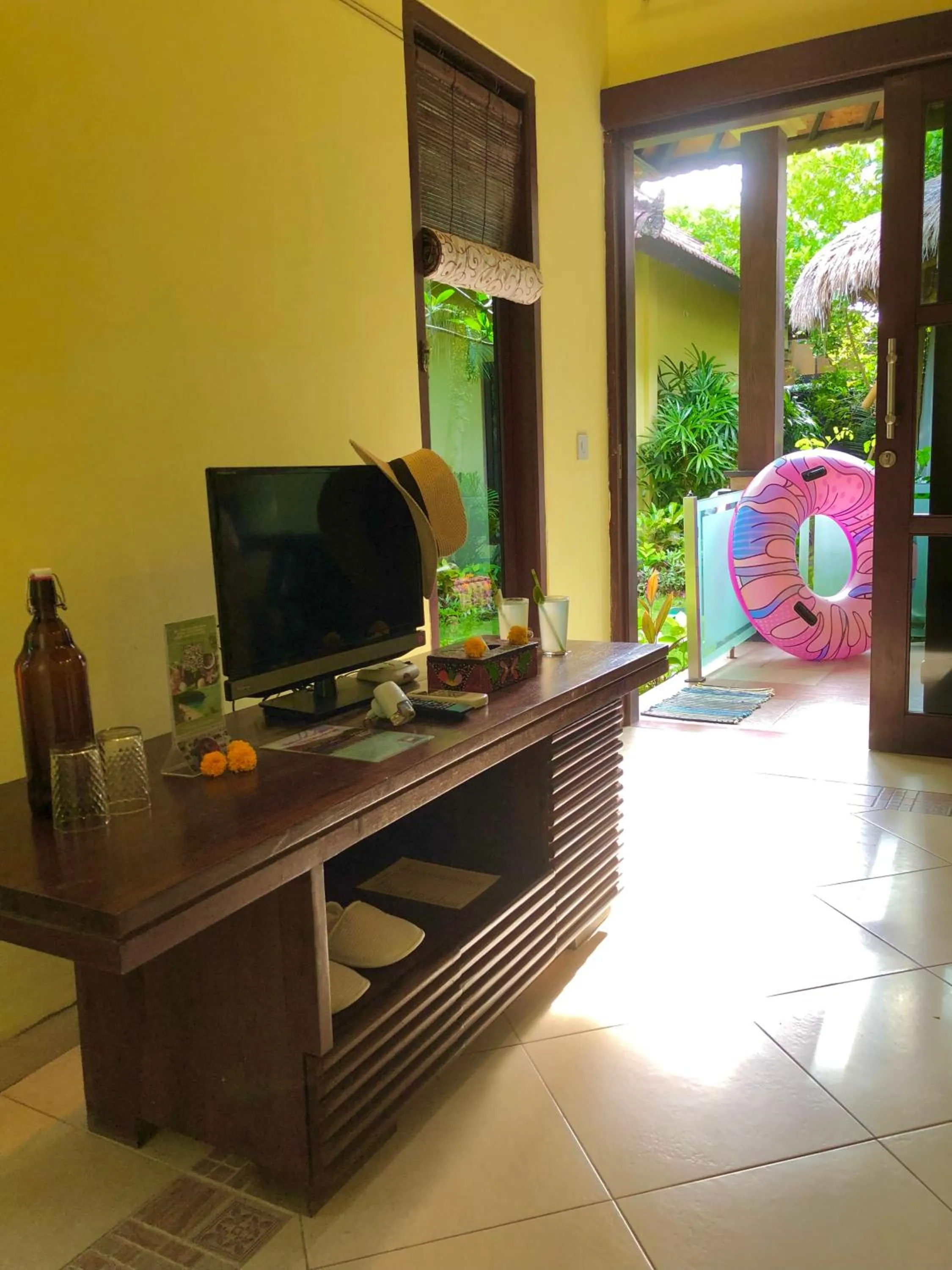 TV and multimedia in Arco Iris Boutique Hotel & Restaurant