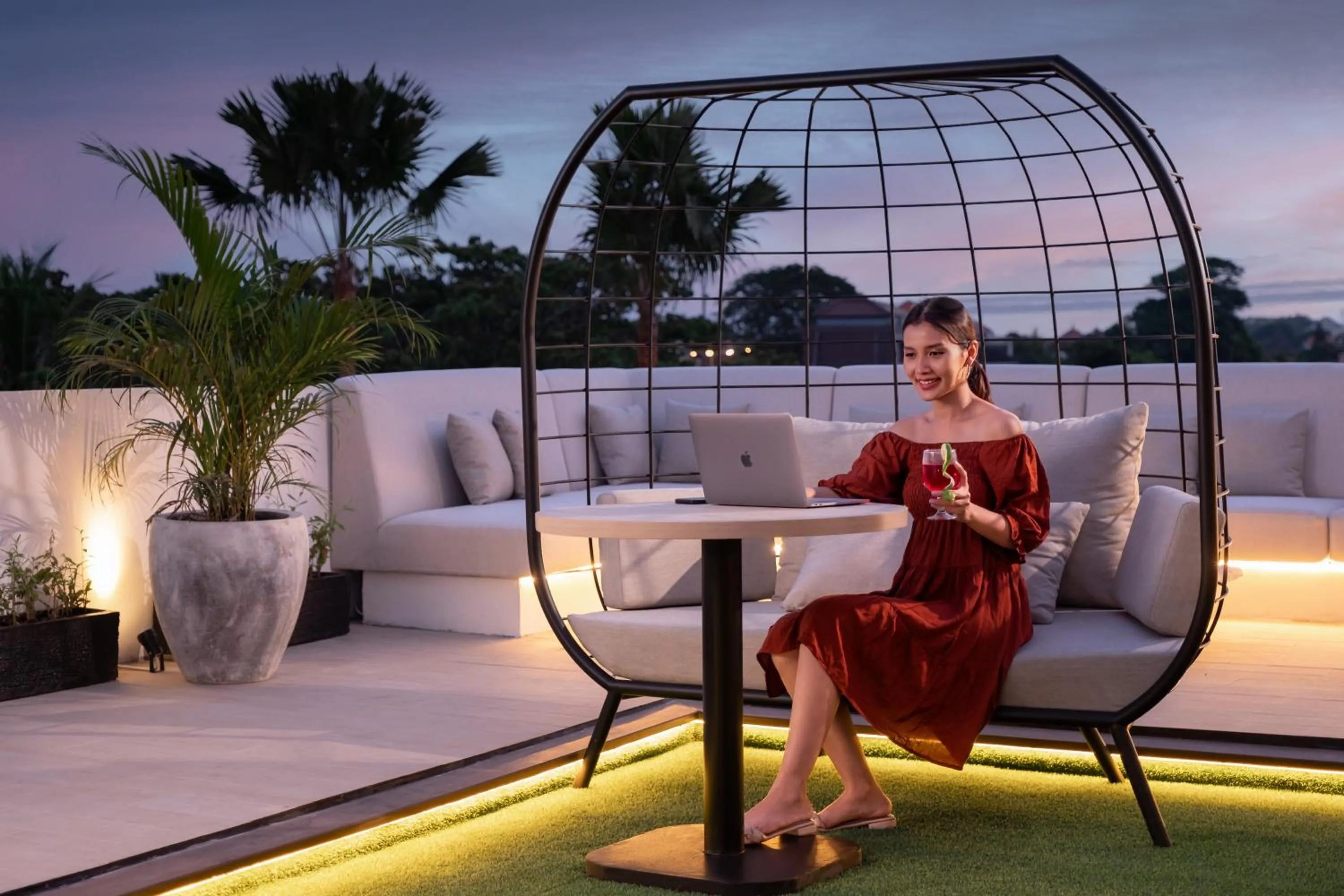 Restaurant/places to eat in ABISHA Hotel Sanur