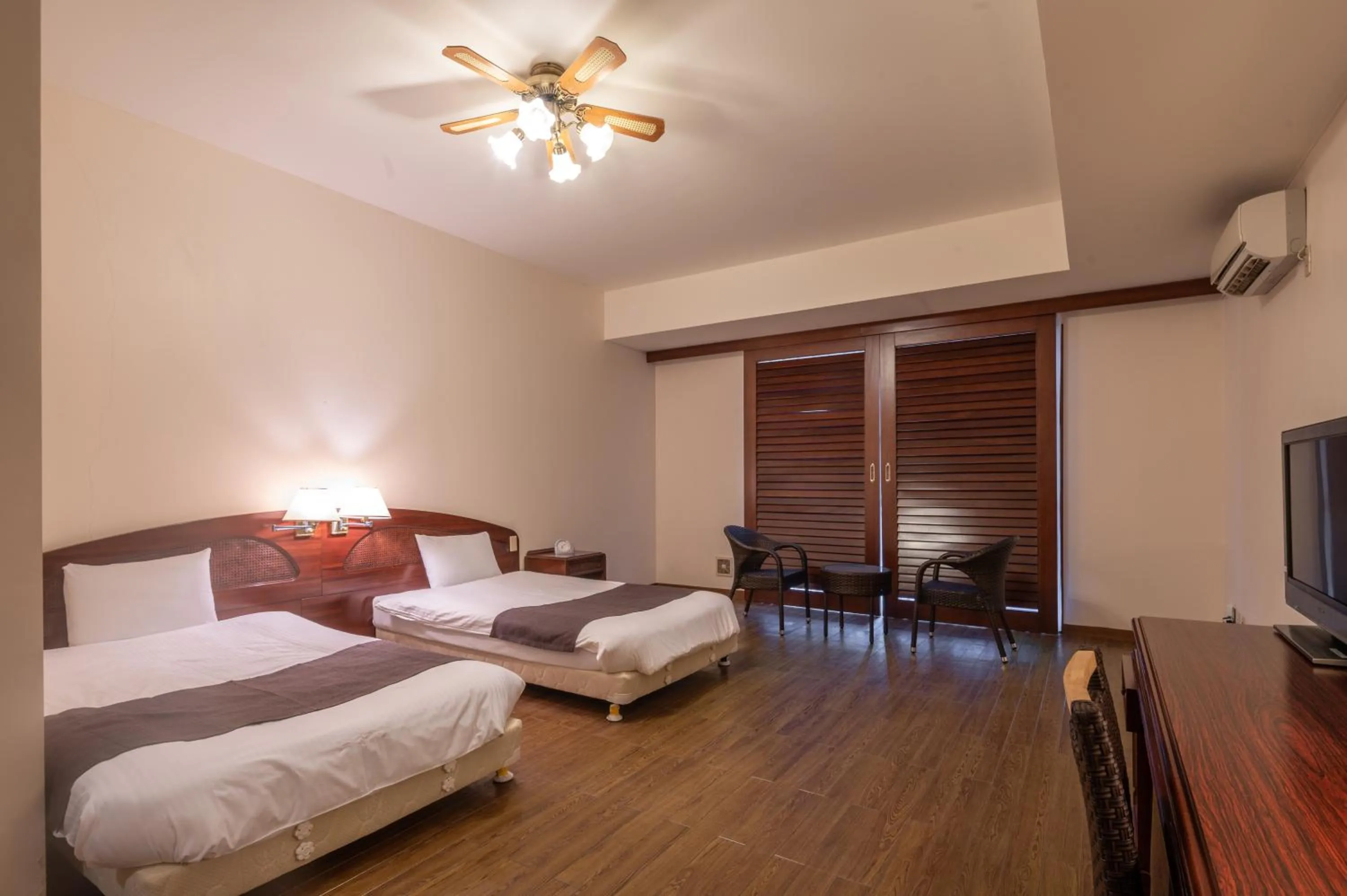 Bedroom in Hotel La Teada Iriomote