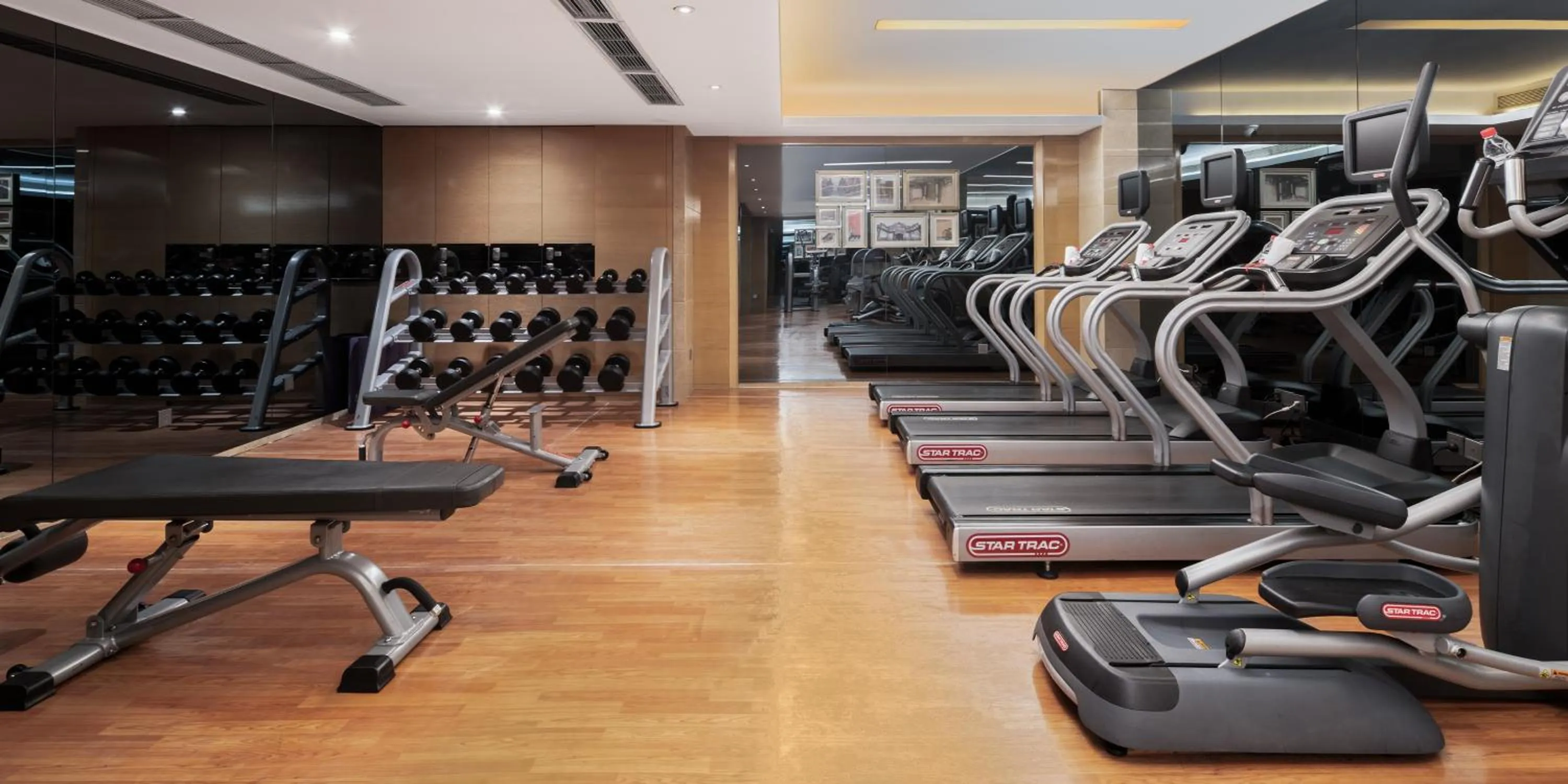 Fitness centre/facilities in Holiday Inn Chengdu Oriental Plaza