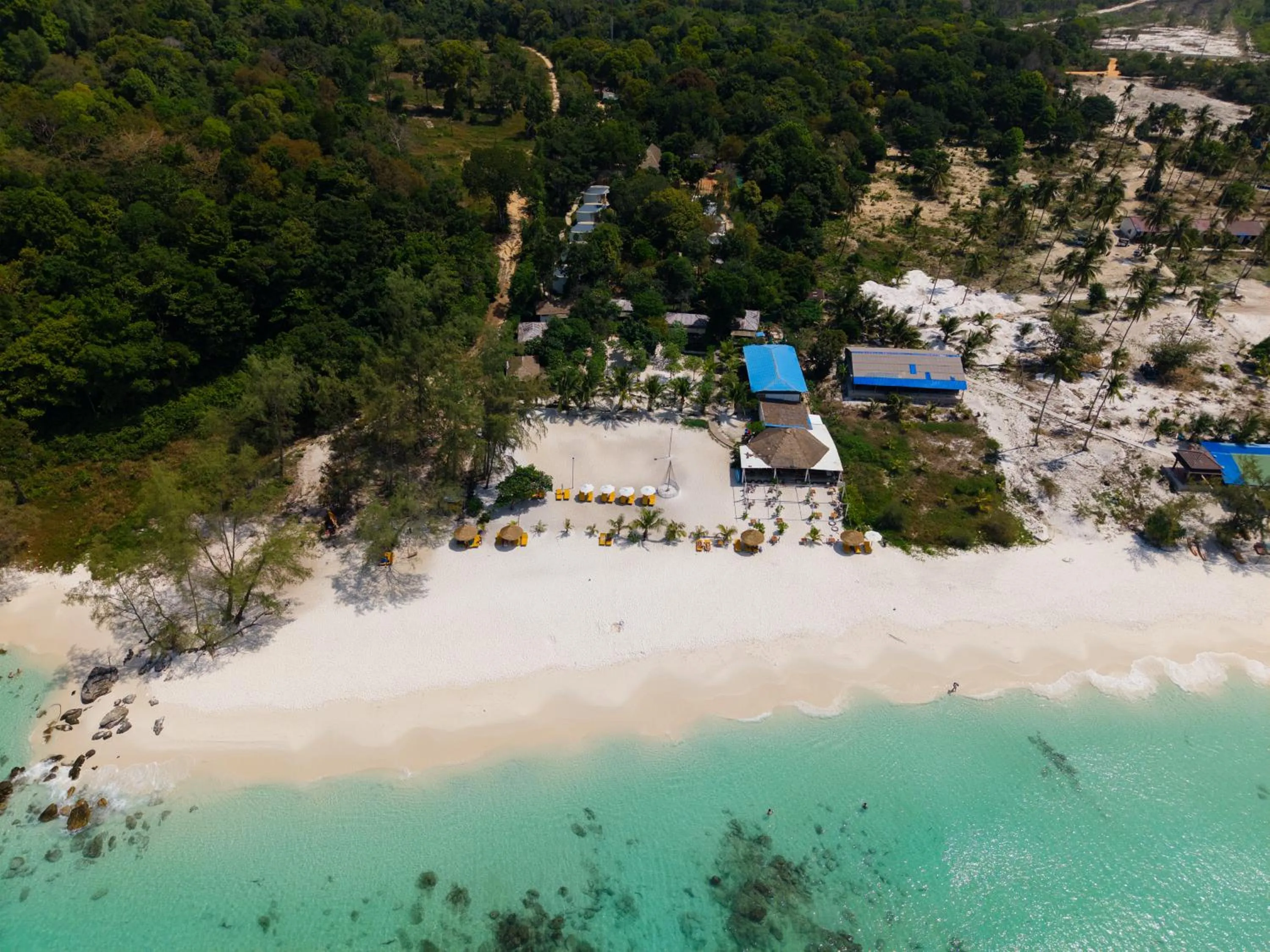 Nearby landmark in Long Beach Resort Koh Rong