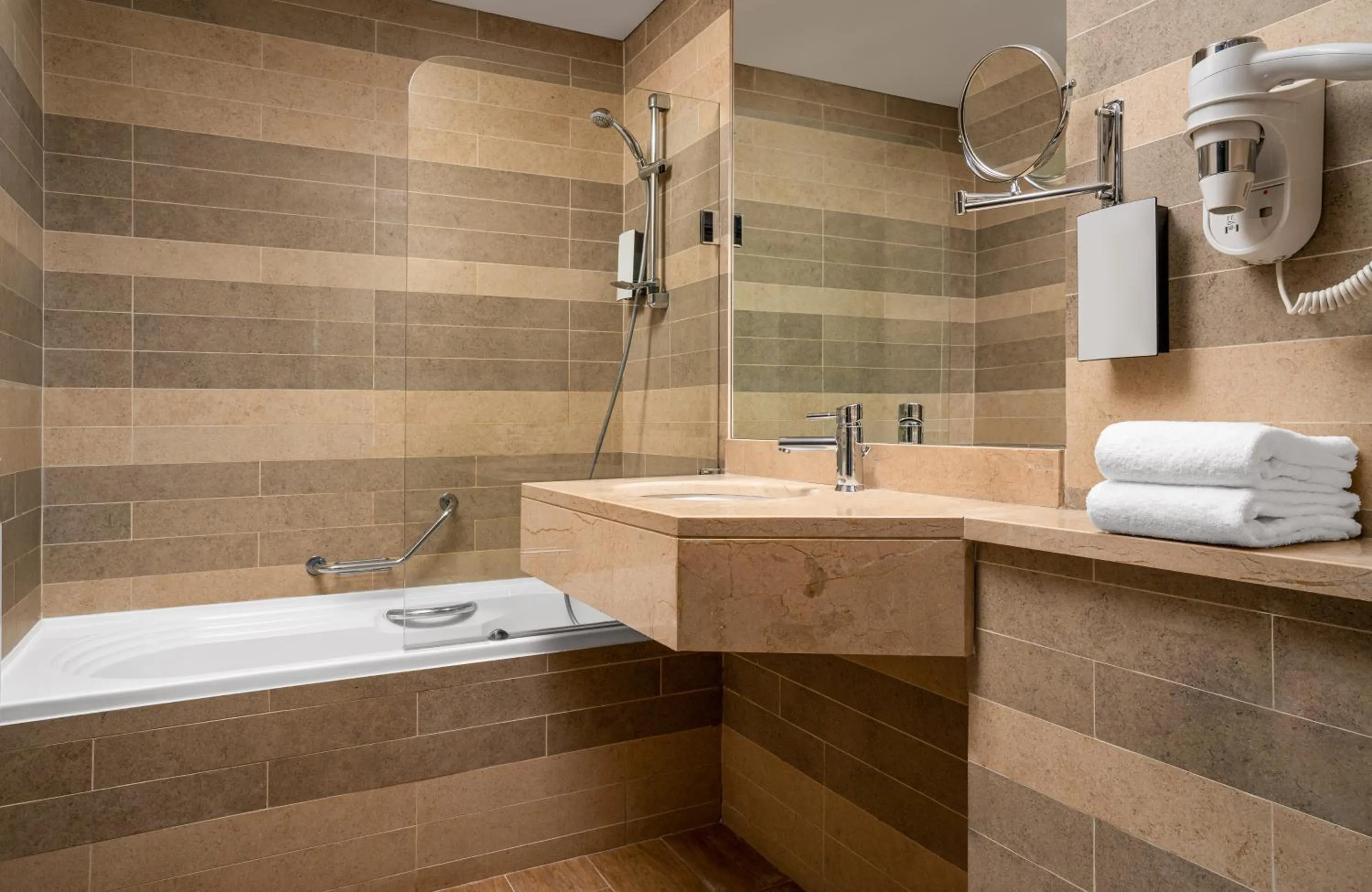 Bathroom in Leonardo Hotel Bucharest City Center