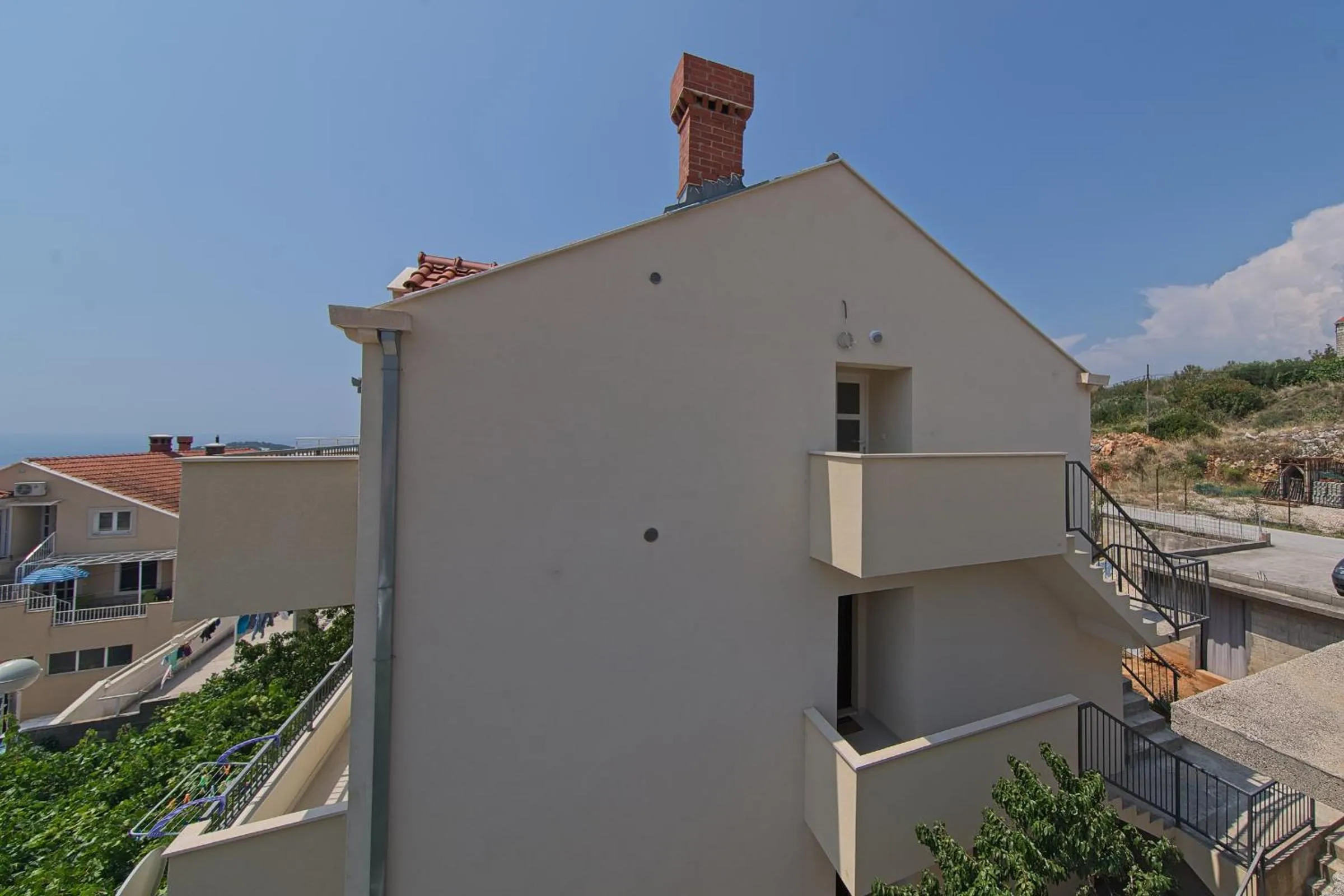 Facade/entrance in Apartment Dvina