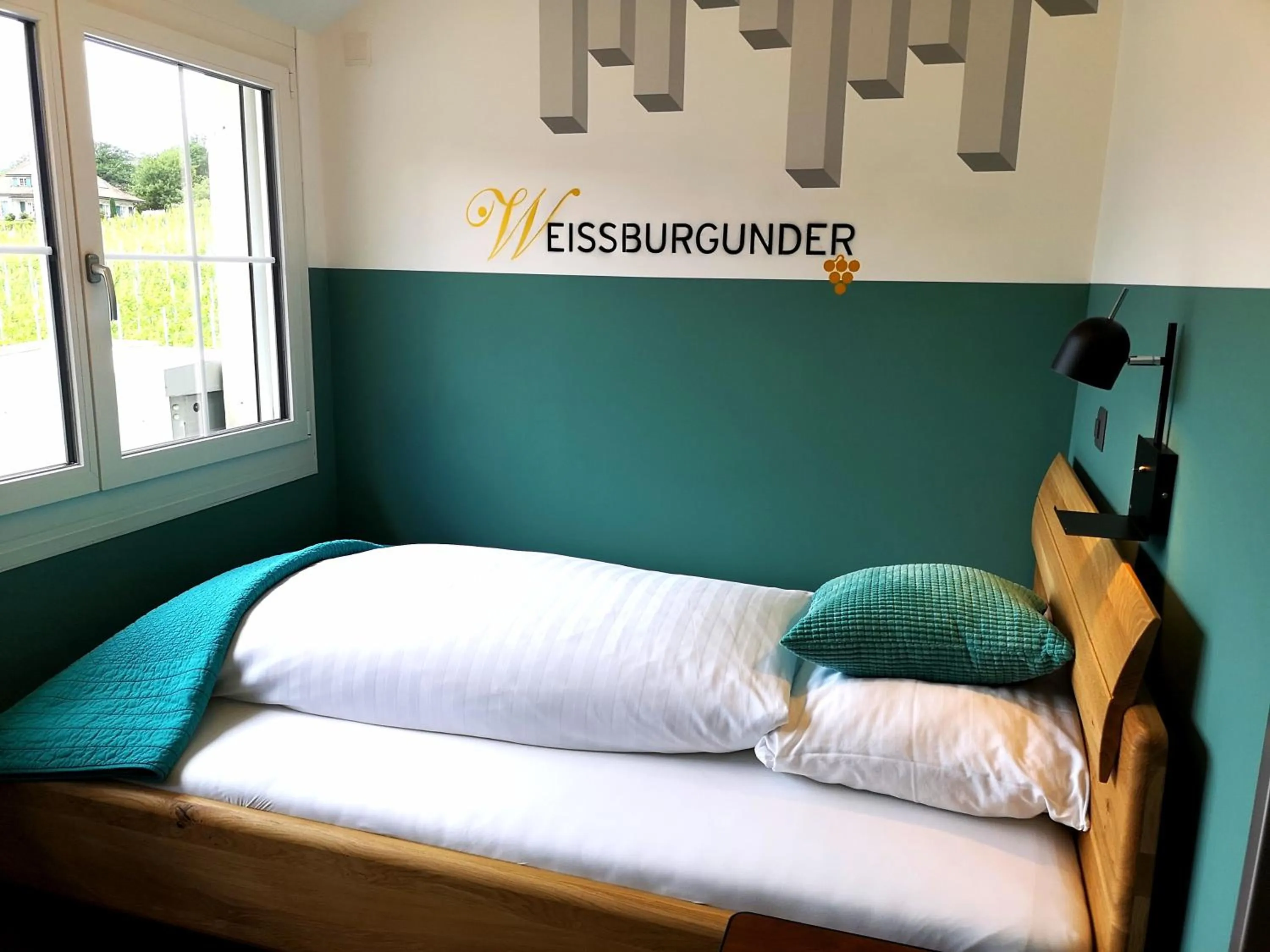 Photo of the whole room, Bed in Gasthof zur Bündte