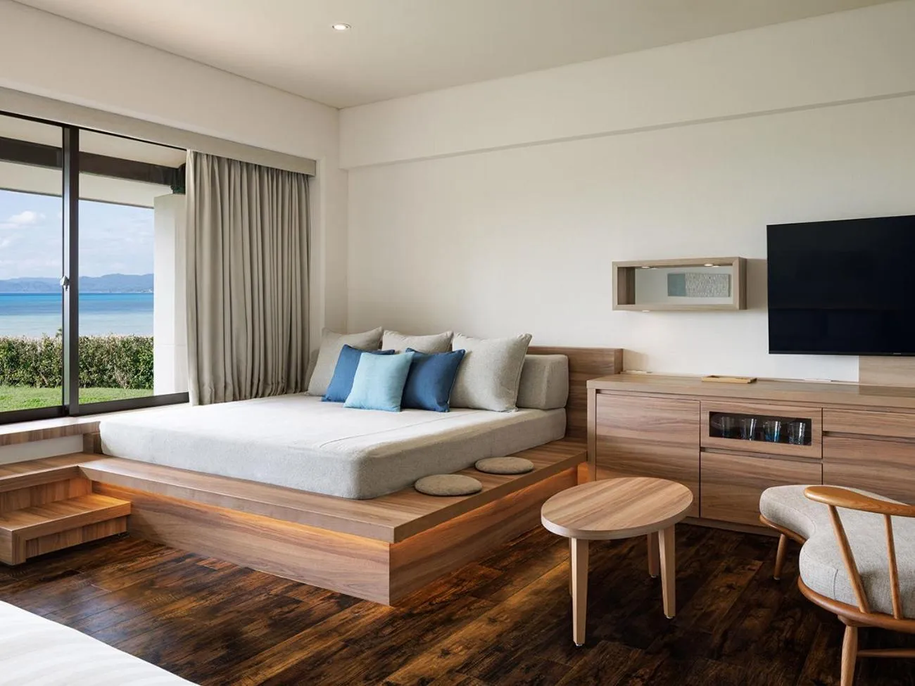 Bedroom, Bed in Haimurubushi