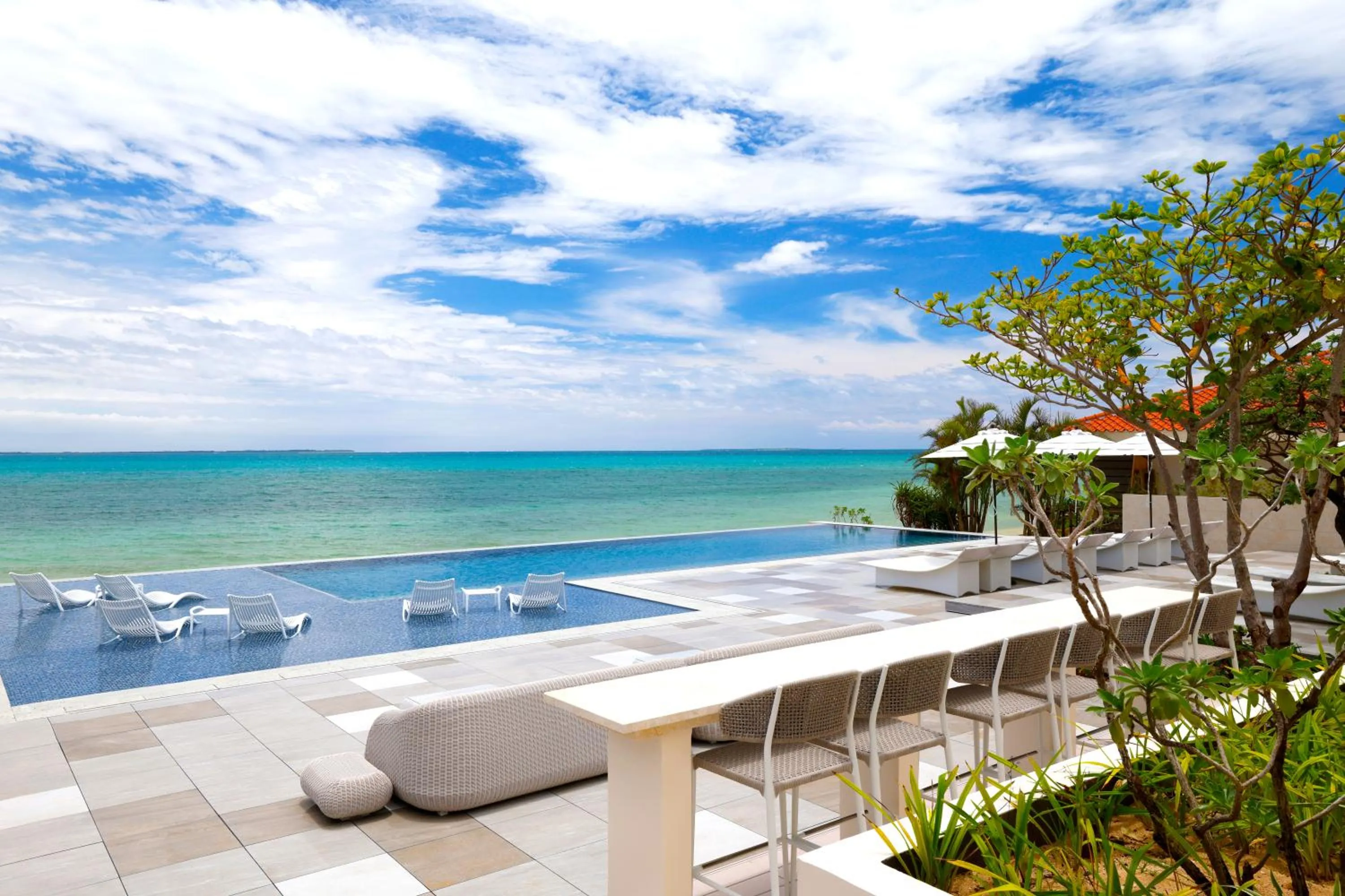 Swimming pool in Haimurubushi