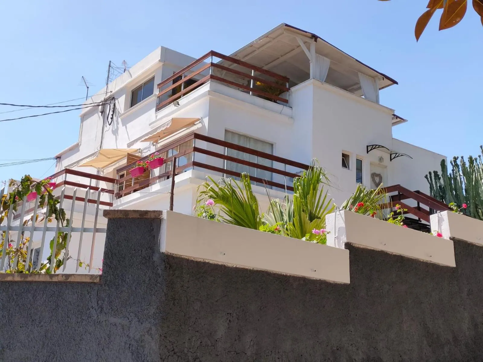 Property building in Casa Doramas VV