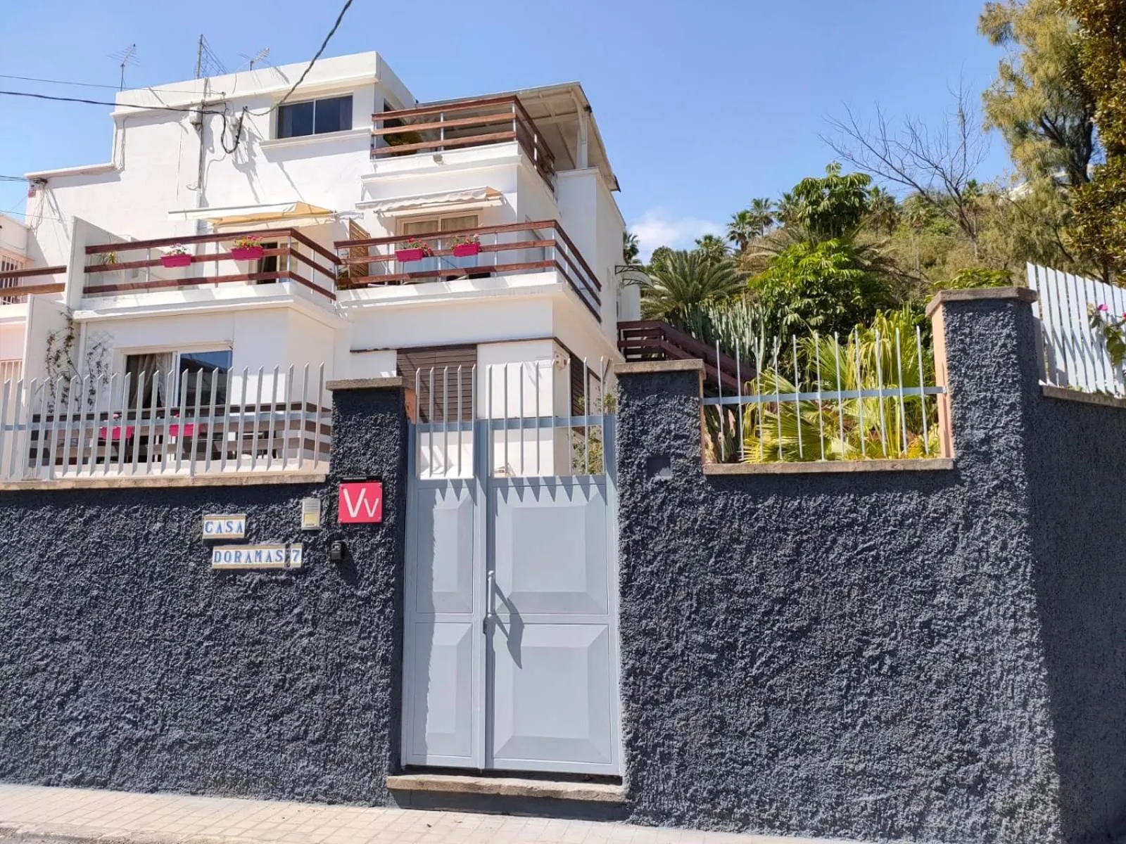 Property building in Casa Doramas VV