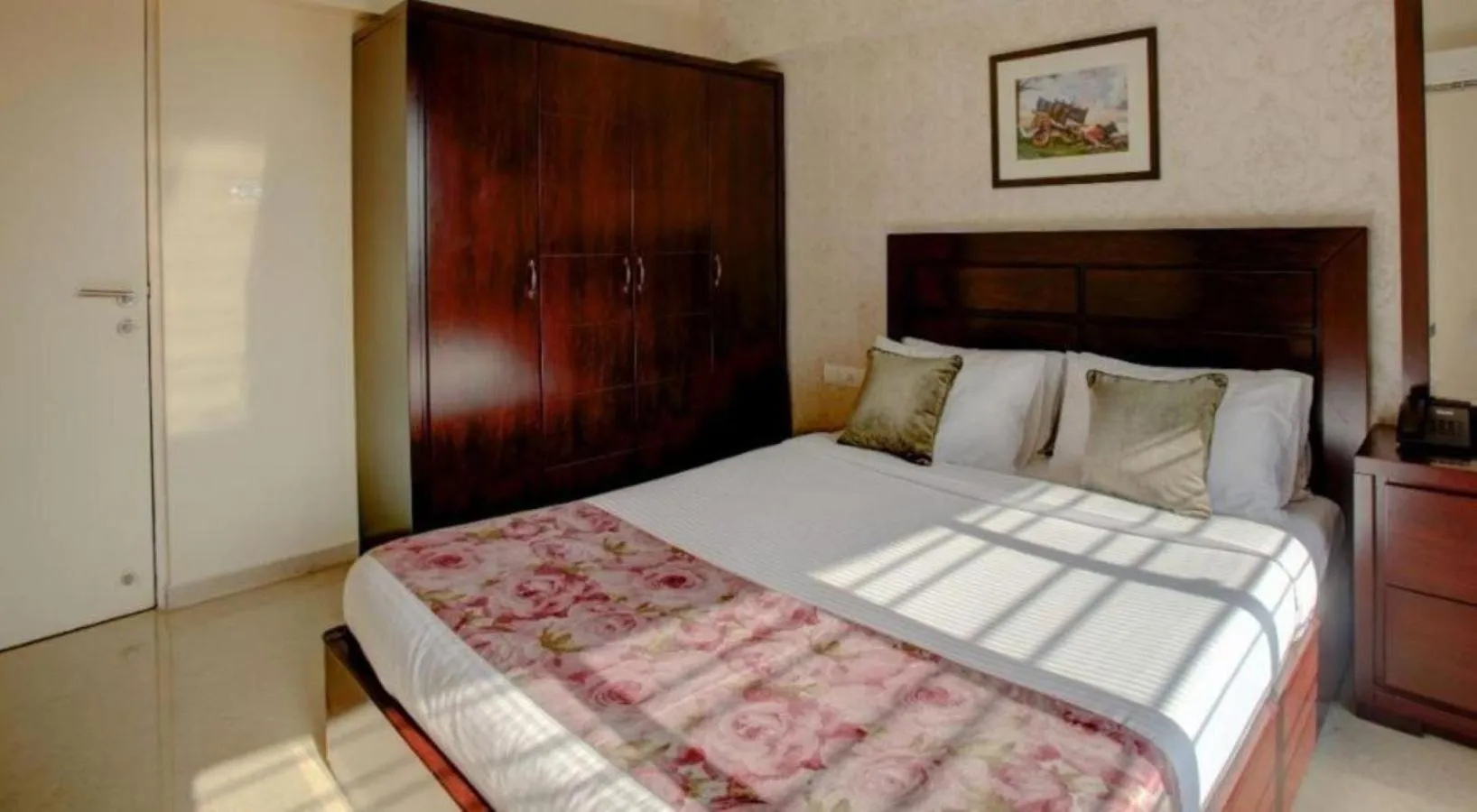 Bedroom, Bed in Lalco Residency